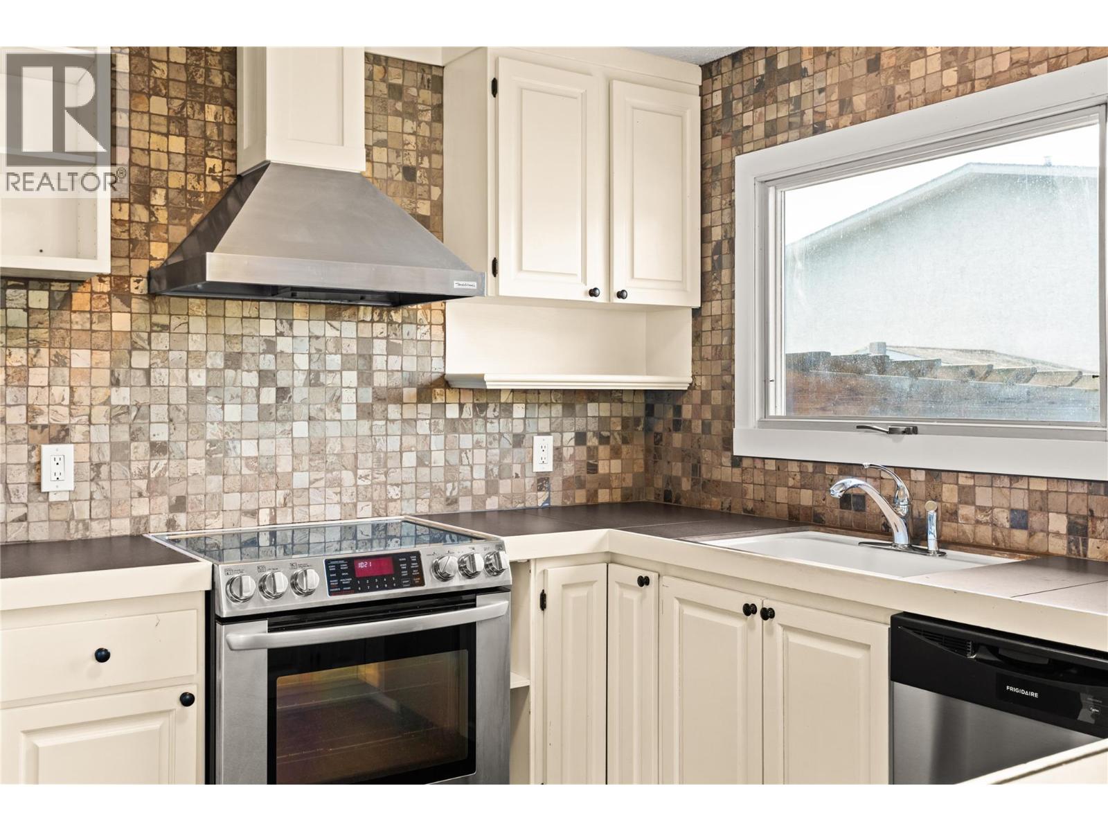 1603B 45TH Street