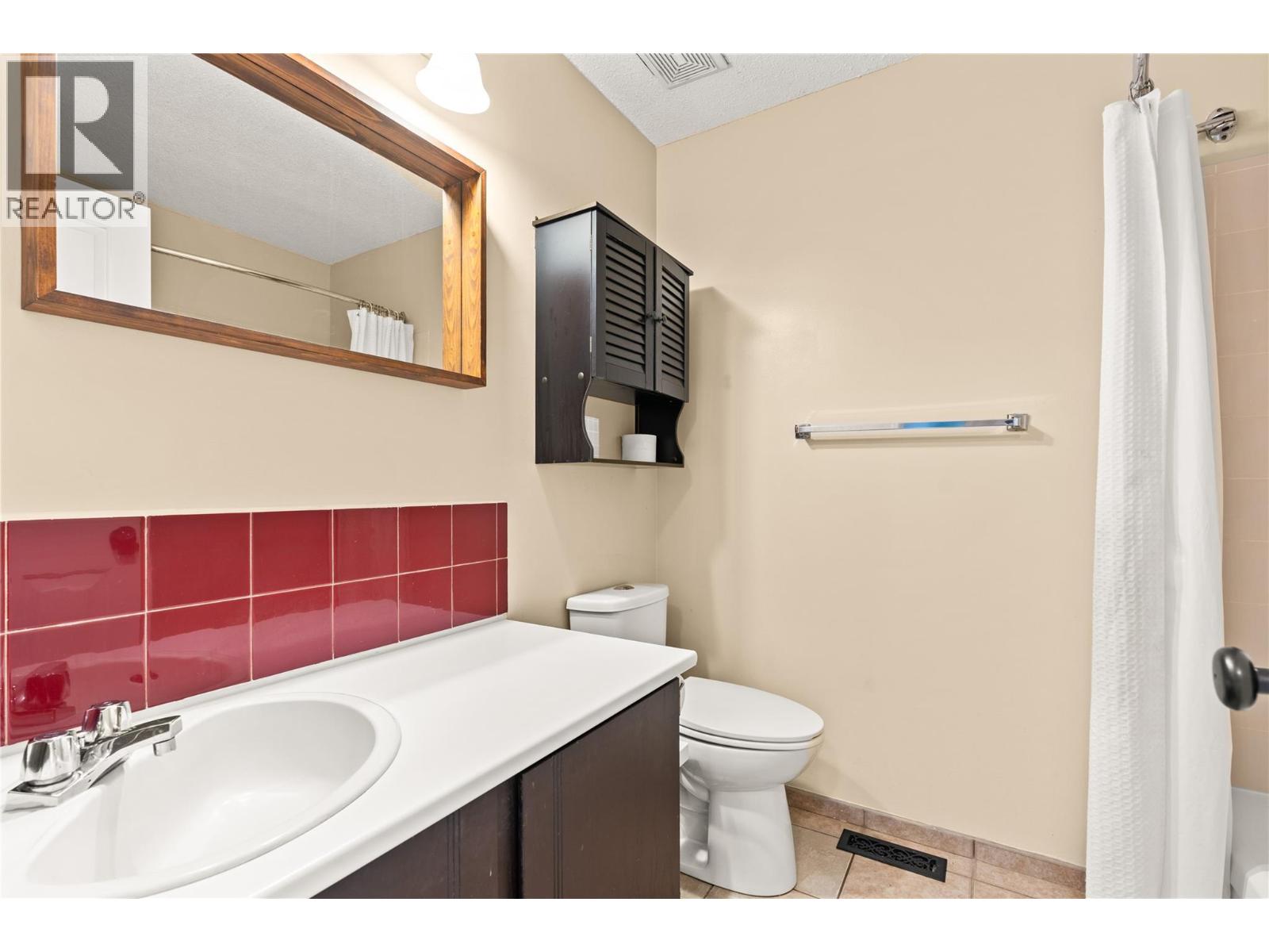 1603B 45TH Street