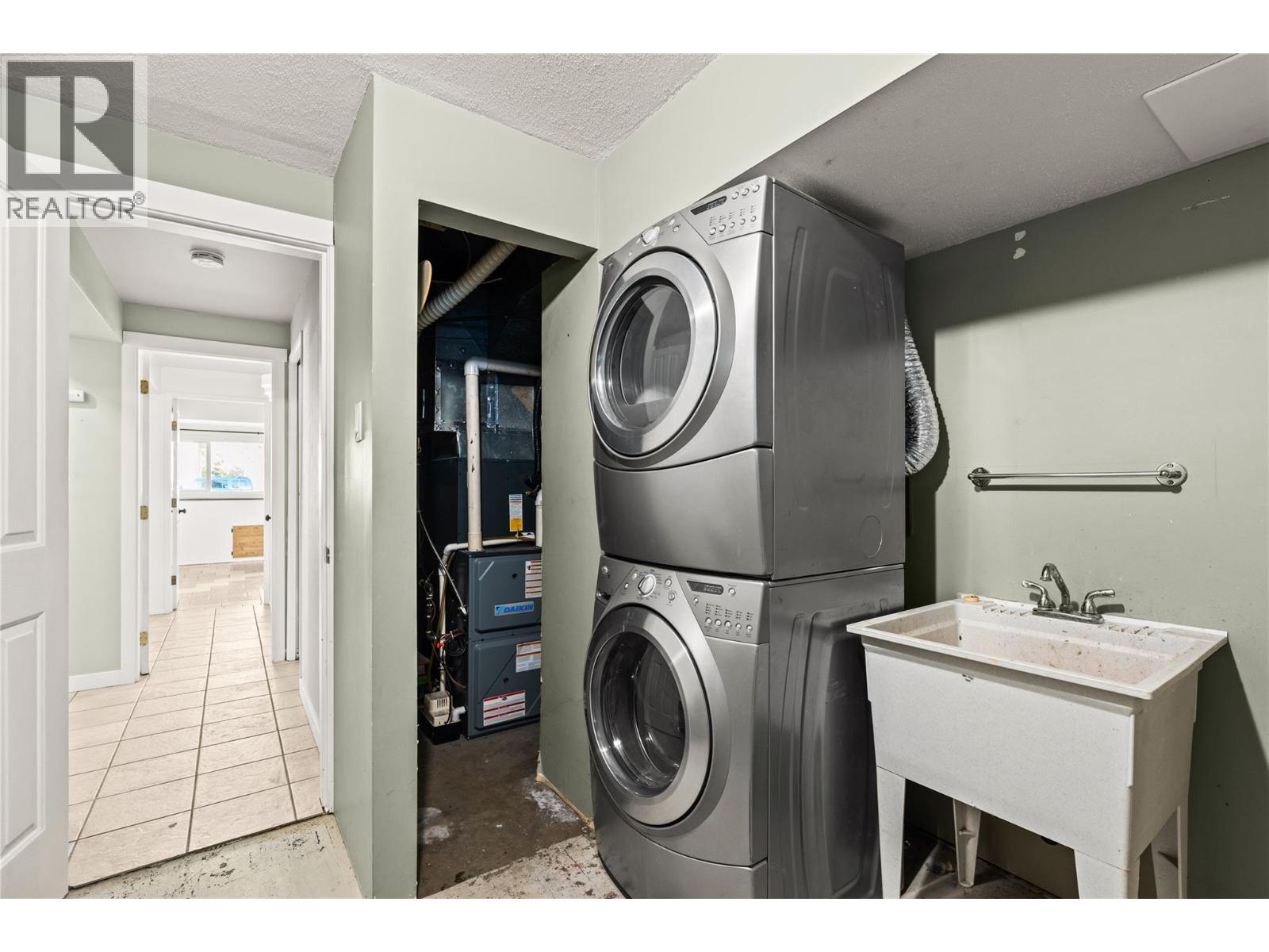1603B 45TH Street