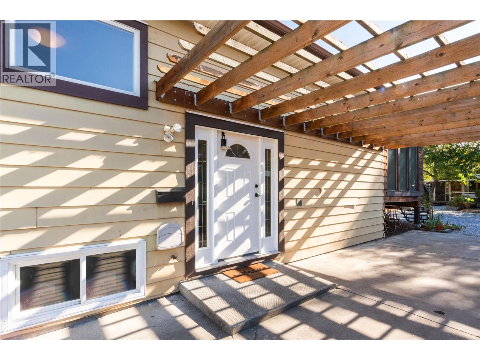1603B 45TH Street