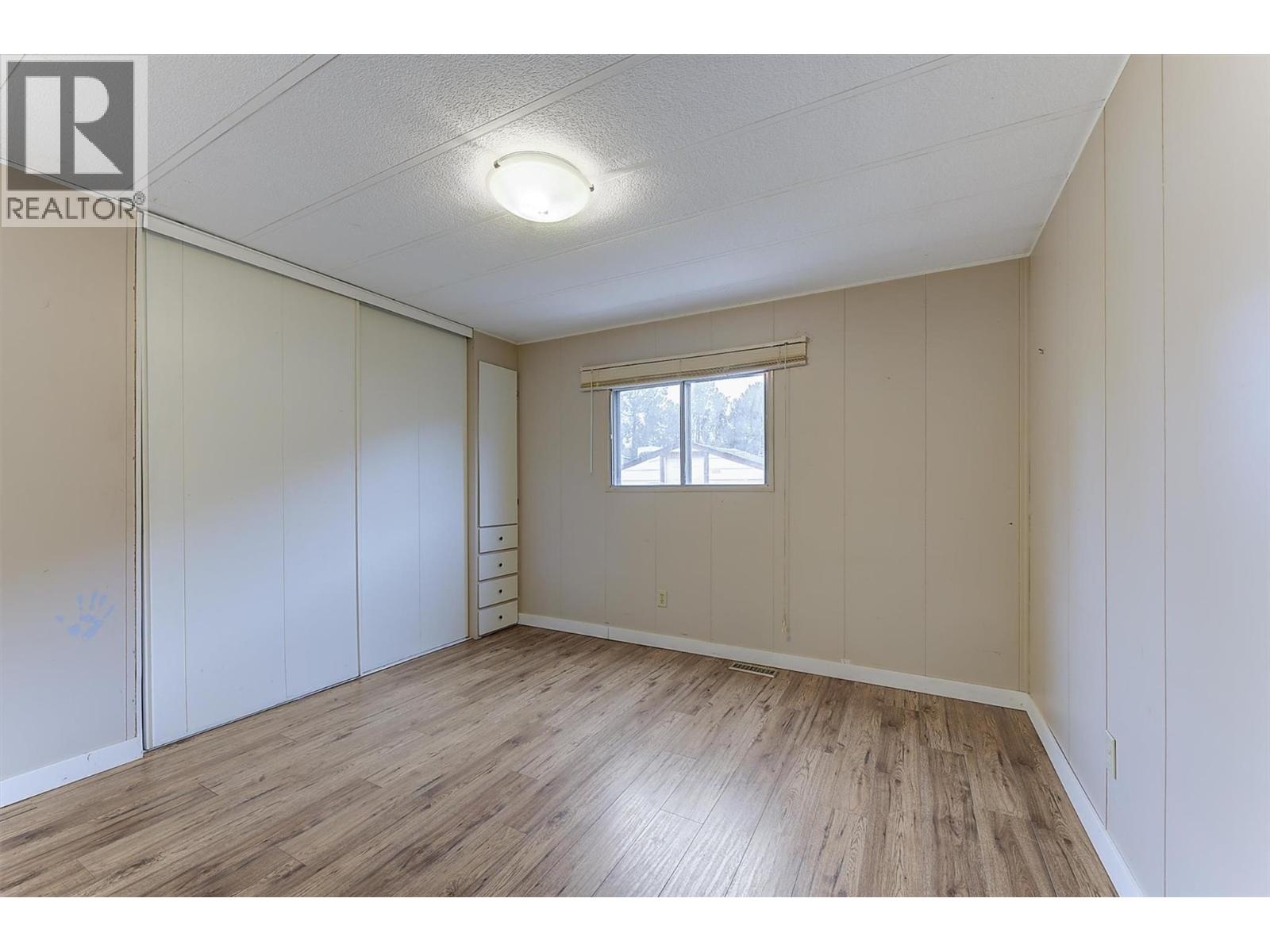 1929 97 Highway S Unit# 45