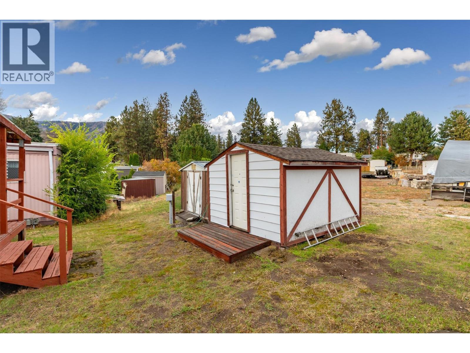 1929 97 Highway S Unit# 45