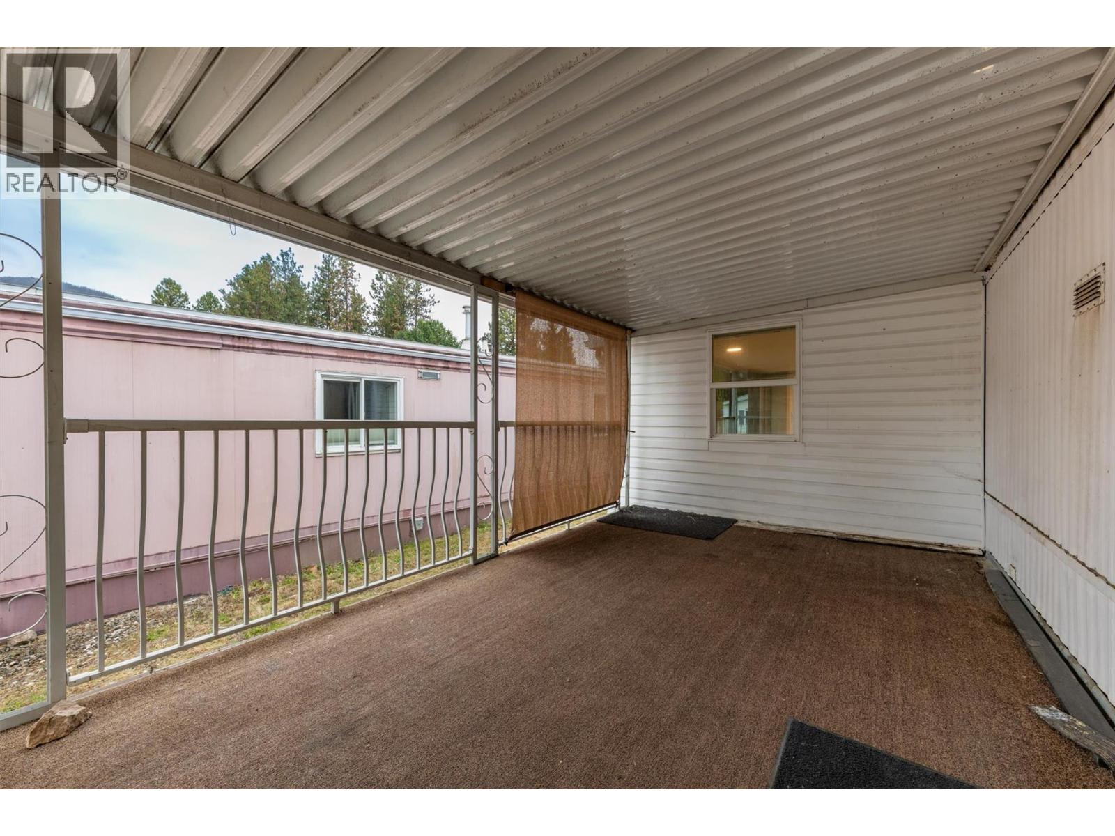 1929 97 Highway S Unit# 45