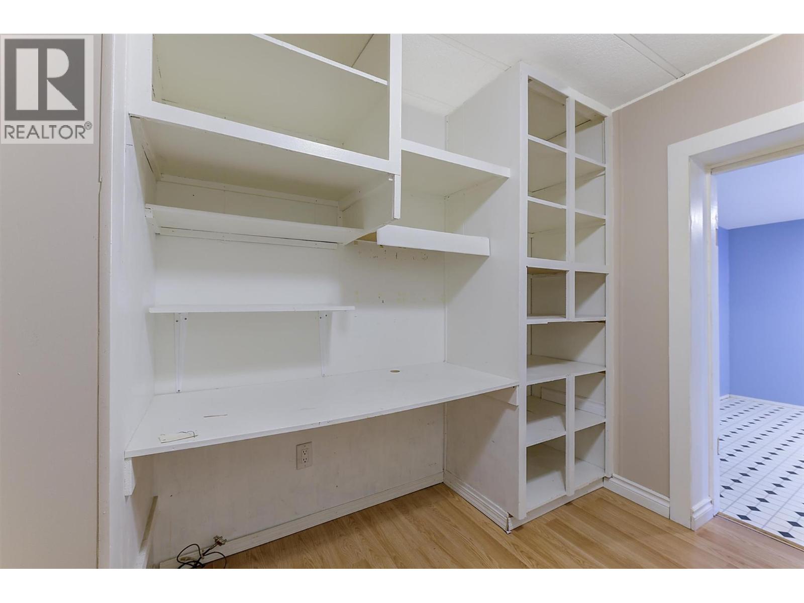 1929 97 Highway S Unit# 45