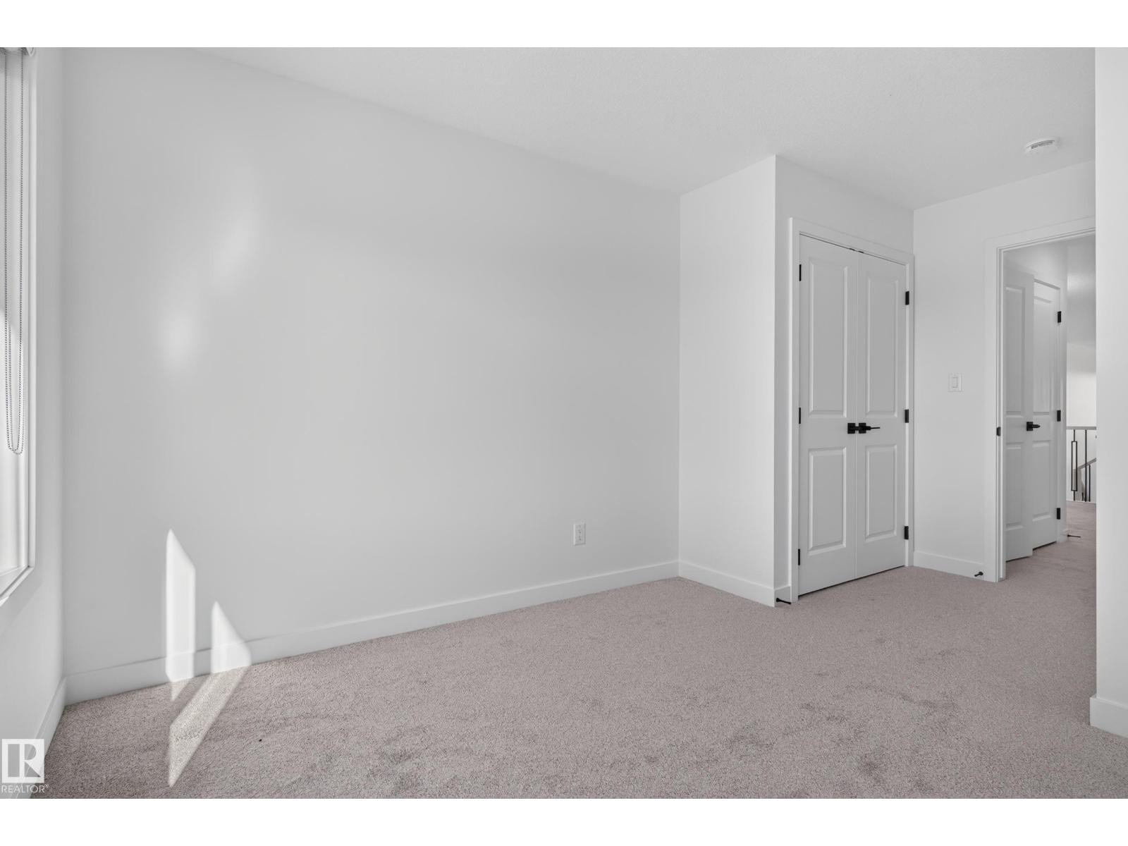 4 parker LN