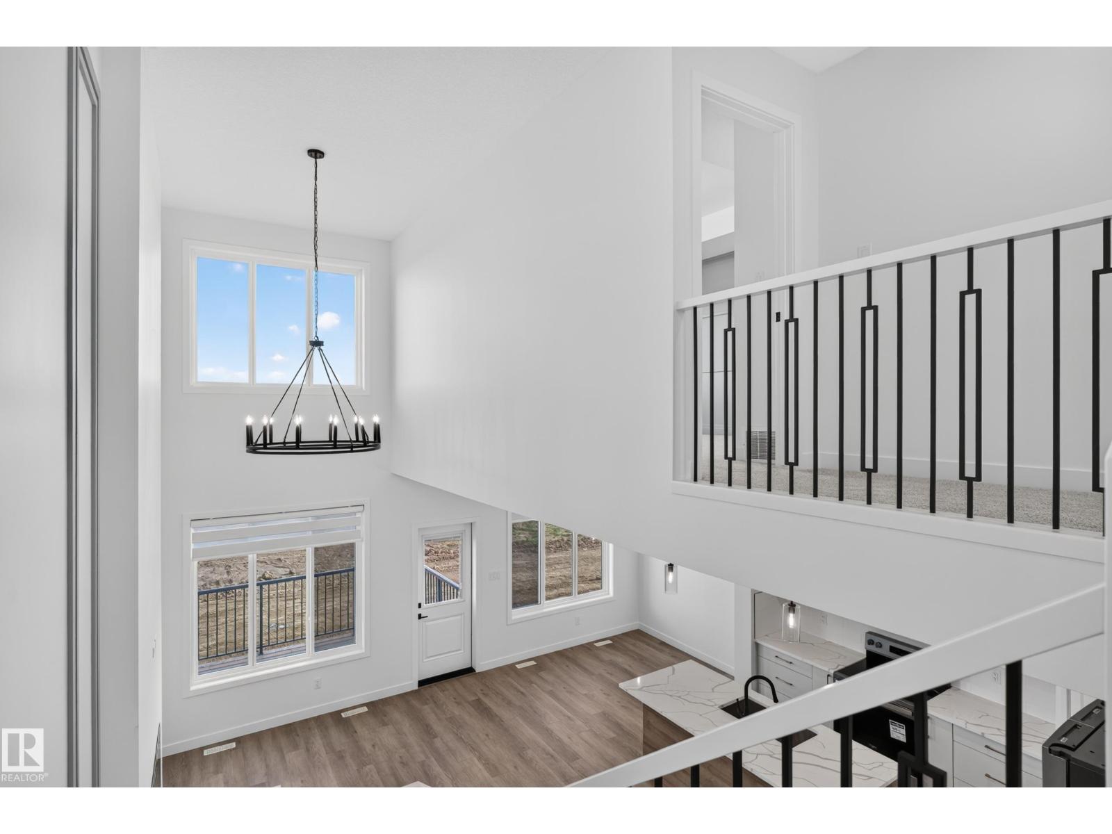 4 parker LN