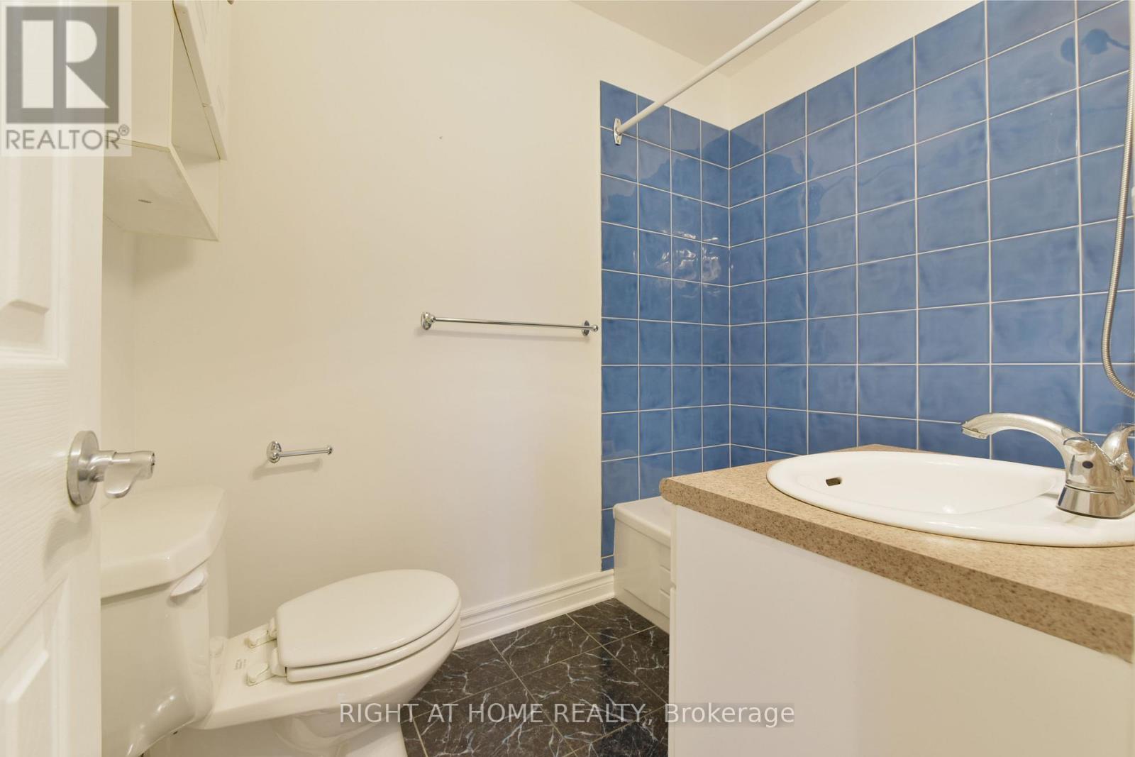 37 Rossland Avenue, Ottawa, Ontario K2G 2K3 - Photo 13 - X13852234