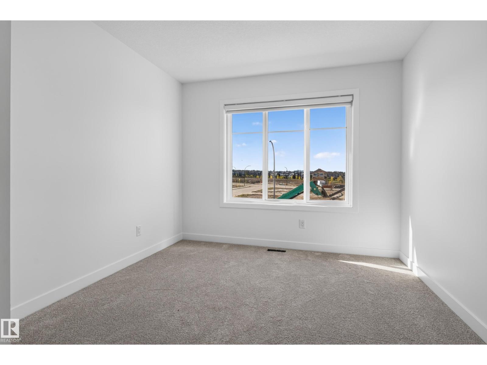 4 parker LN