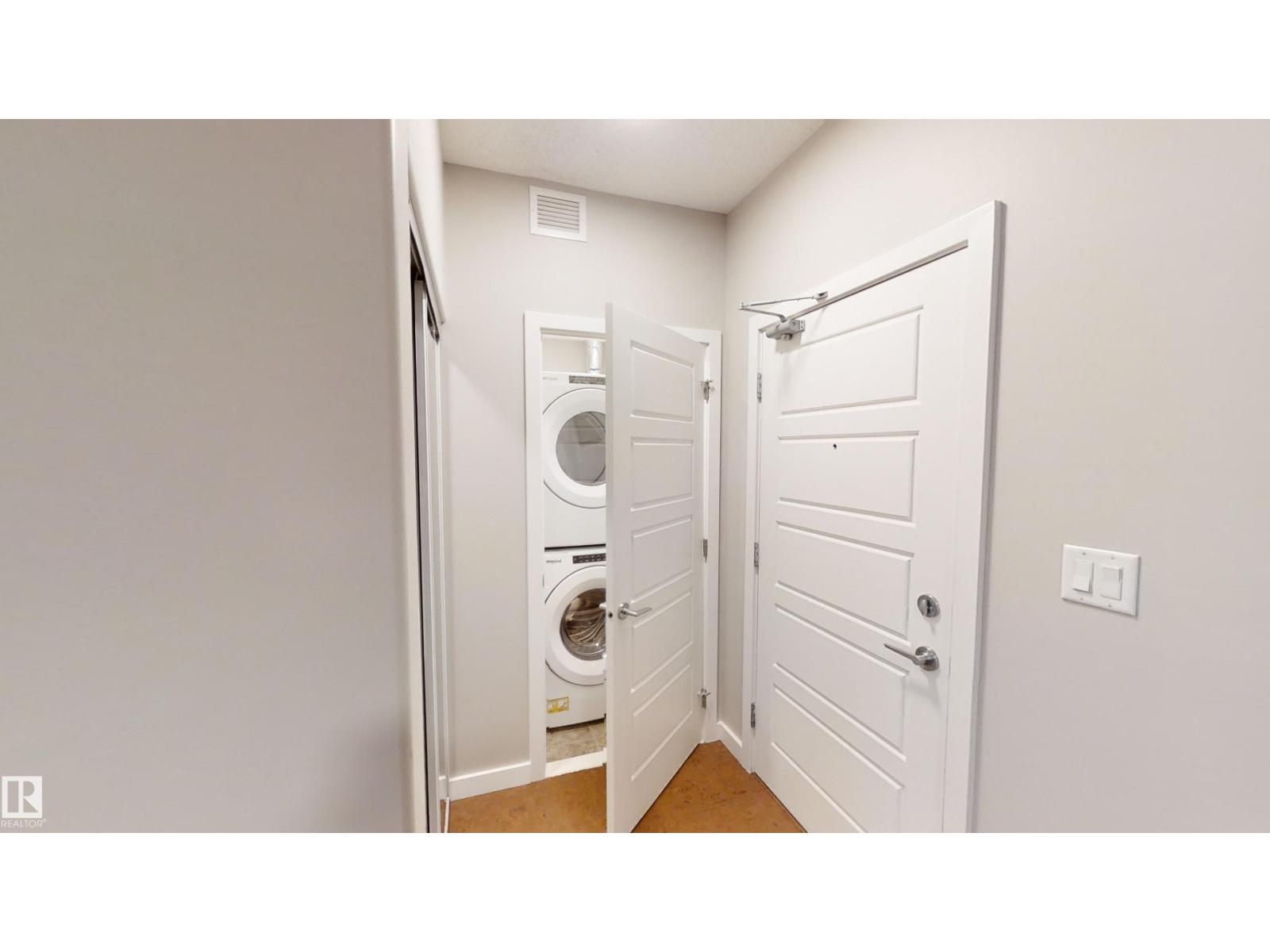 #404 5510 Schonsee DR NW