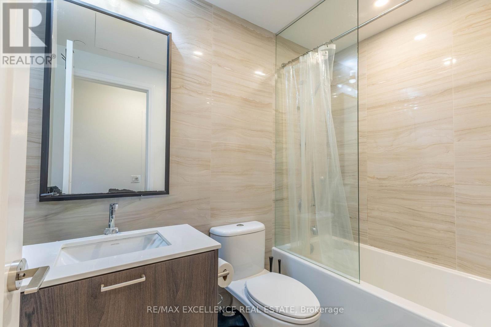 330 - 280 Howland Avenue, Toronto, Ontario  M5R 0C3 - Photo 8 - C13852238