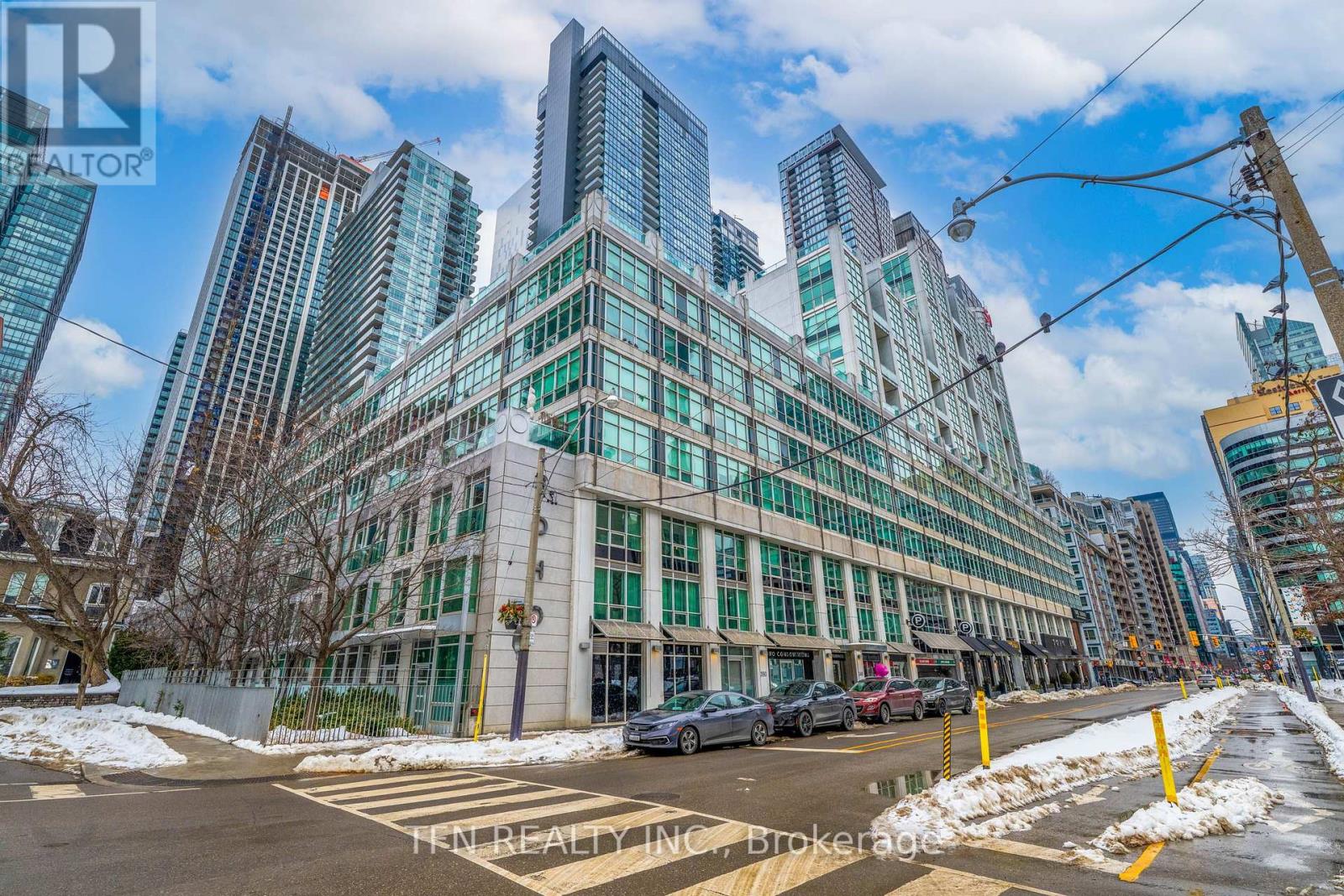 M22 - 350 Wellington Street W, Toronto, Ontario  M5V 3W9 - Photo 1 - C13852252