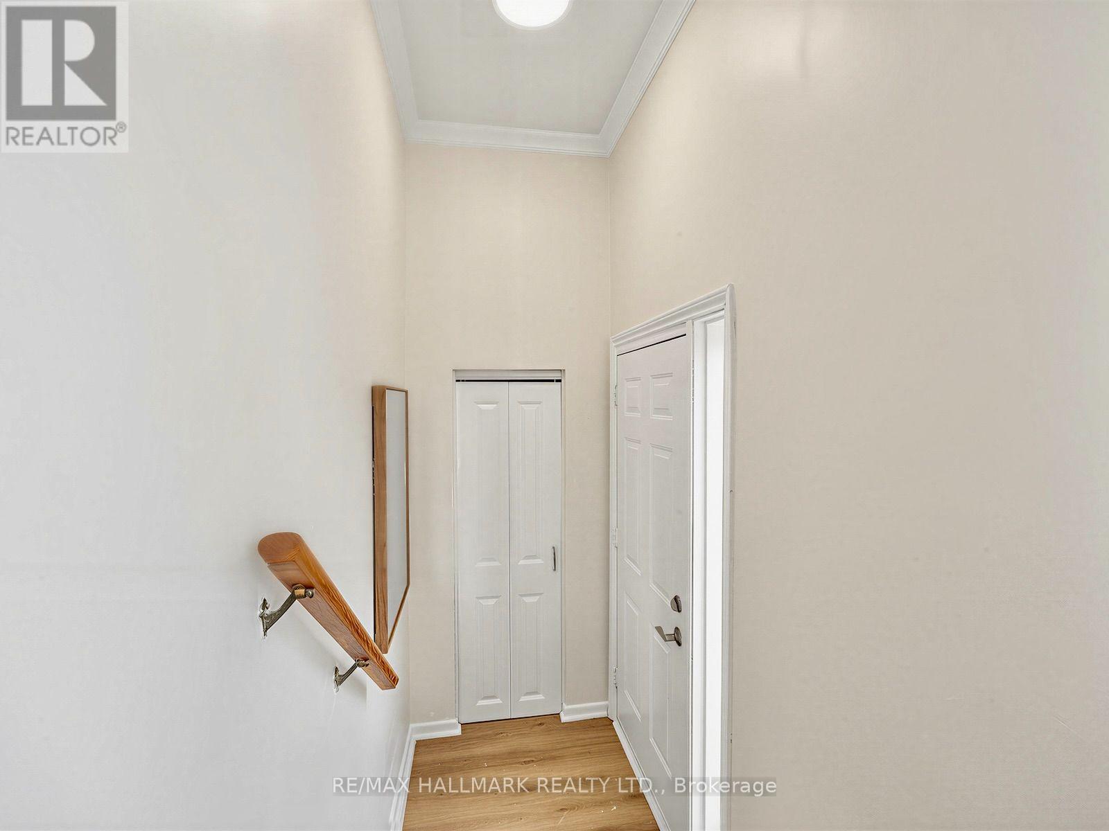 16 Avis Crescent, Toronto, Ontario M4B 1B7 - Photo 30 - E13852248