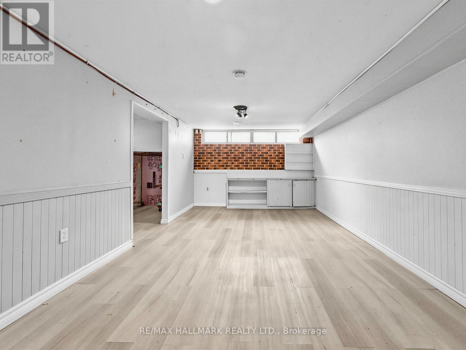 16 Avis Crescent, Toronto, Ontario M4B 1B7 - Photo 42 - E13852248