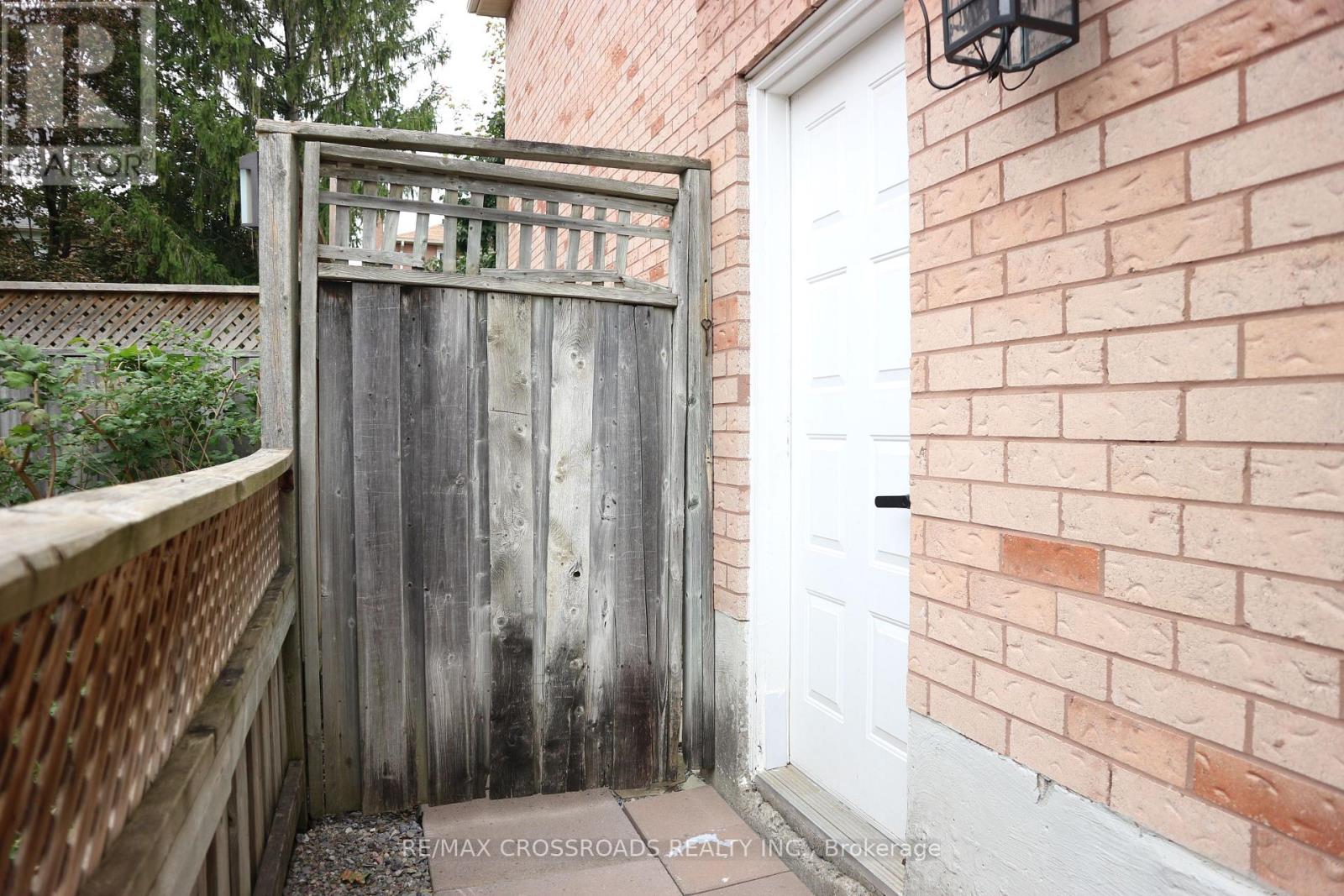 (Bsmt) - 14 Genner Drive, Ajax, Ontario  L1T 3J4 - Photo 2 - E13852262