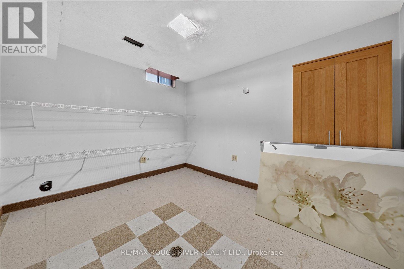 211 Ponymeadow Terrace, Toronto, Ontario  M1C 4W2 - Photo 41 - E13852274