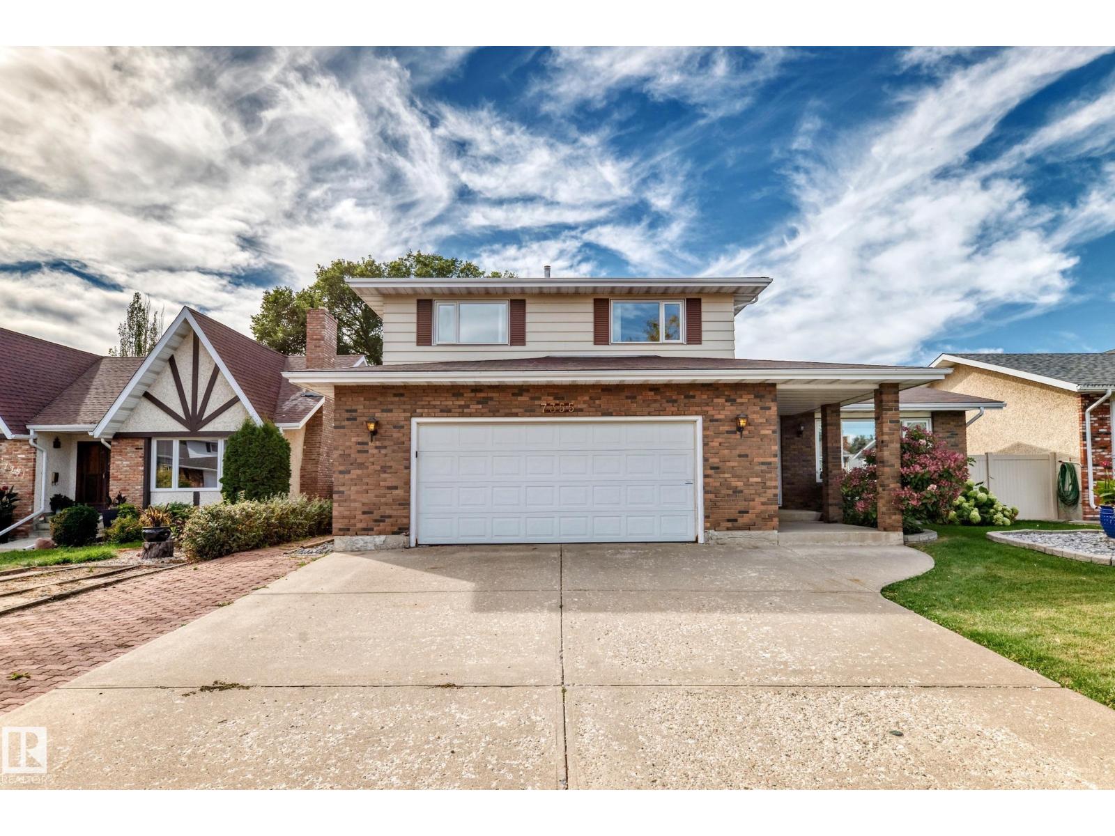 7355 18 AV NW