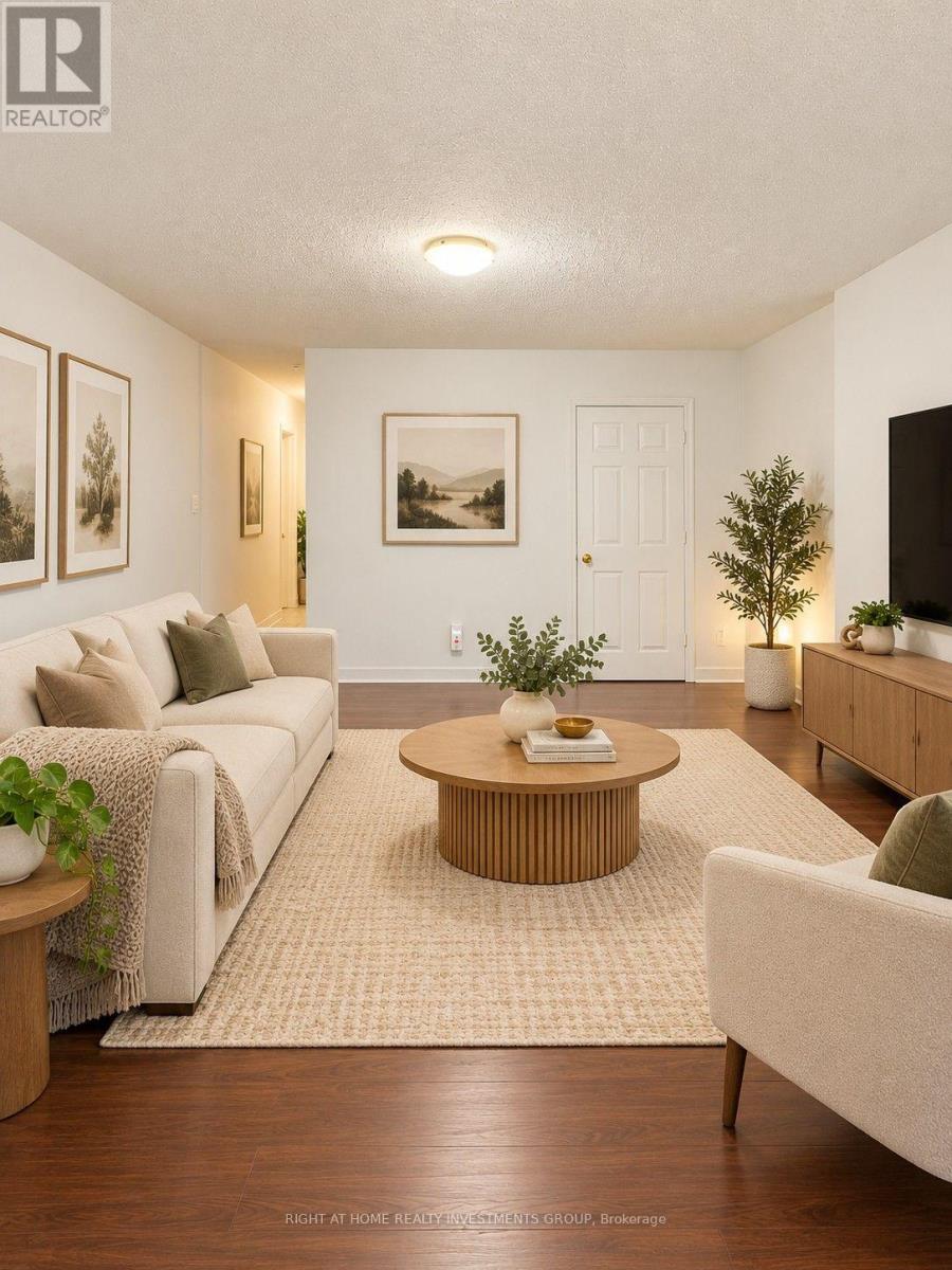 242 Silverthorn Avenue, Toronto, Ontario  M6N 3K4 - Photo 28 - W13852280