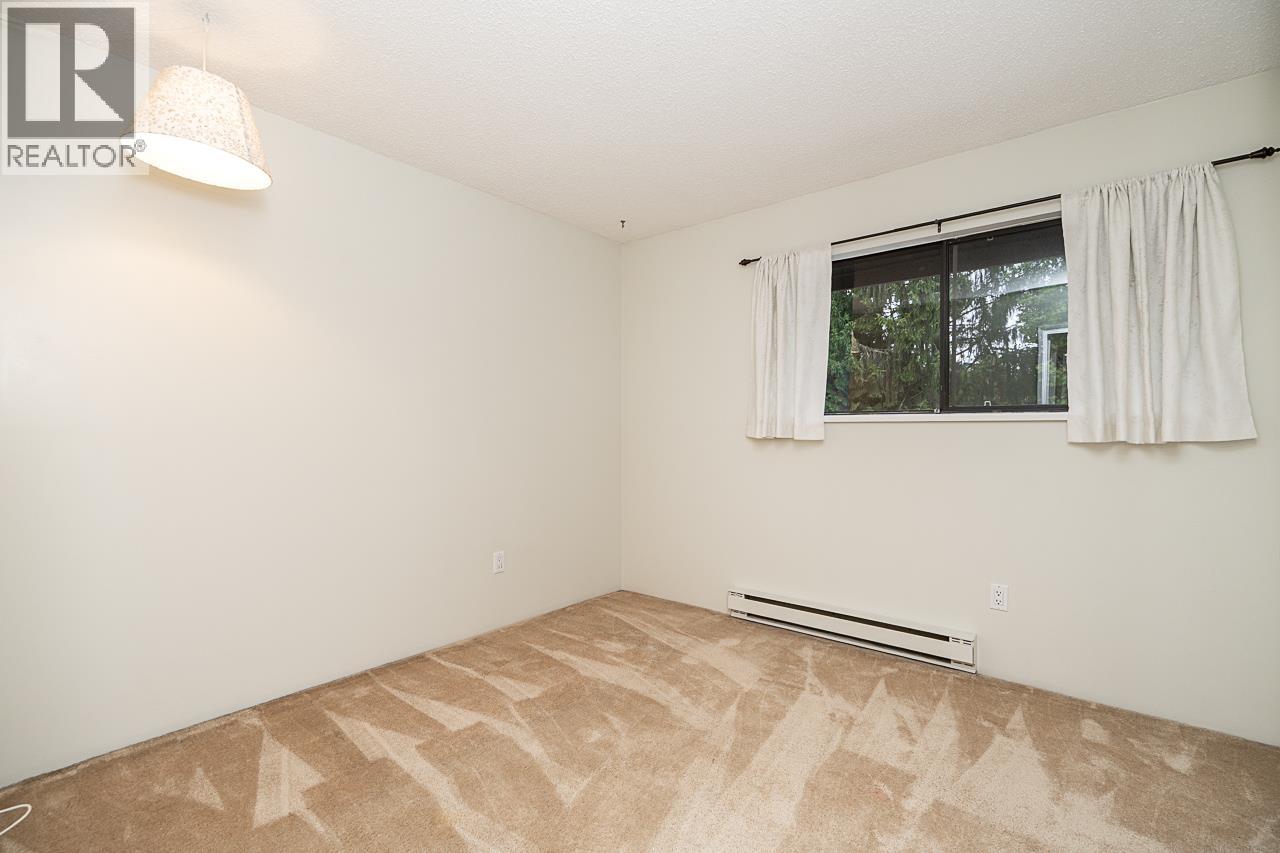 4248 Garden Grove Drive, Burnaby, British Columbia  V5G 4G6 - Photo 14 - R3171478