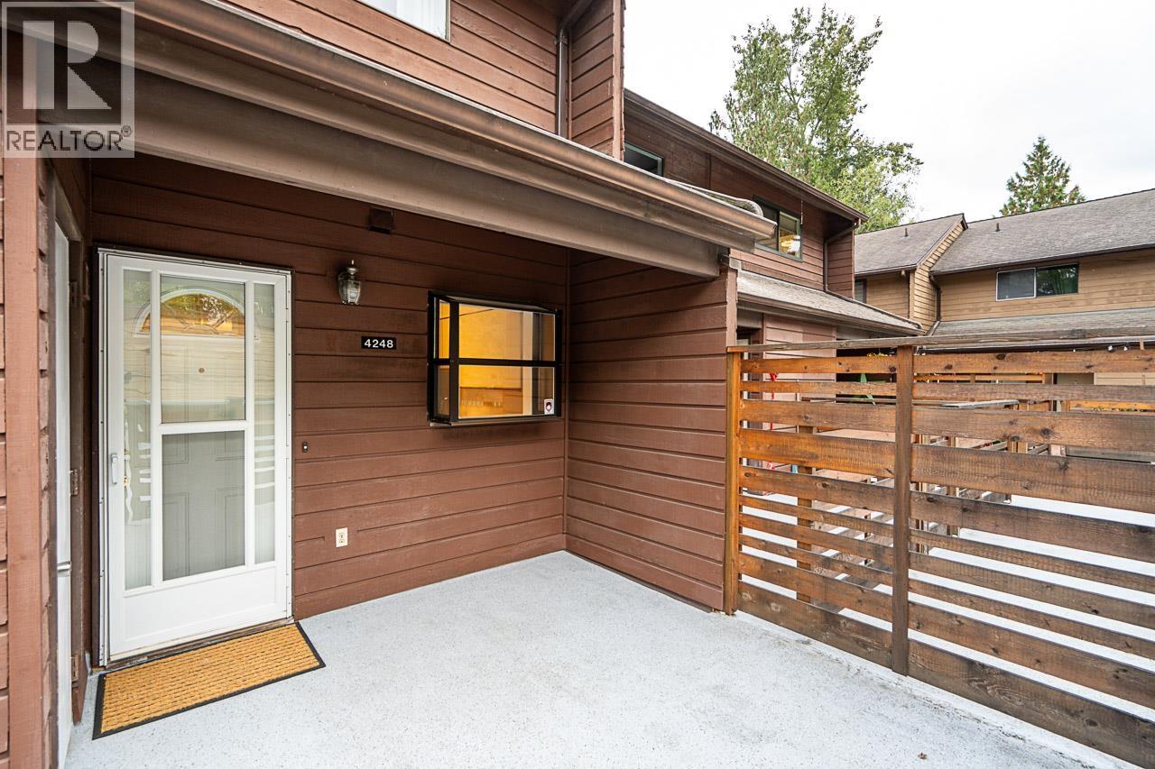 4248 Garden Grove Drive, Burnaby, British Columbia  V5G 4G6 - Photo 2 - R3171478