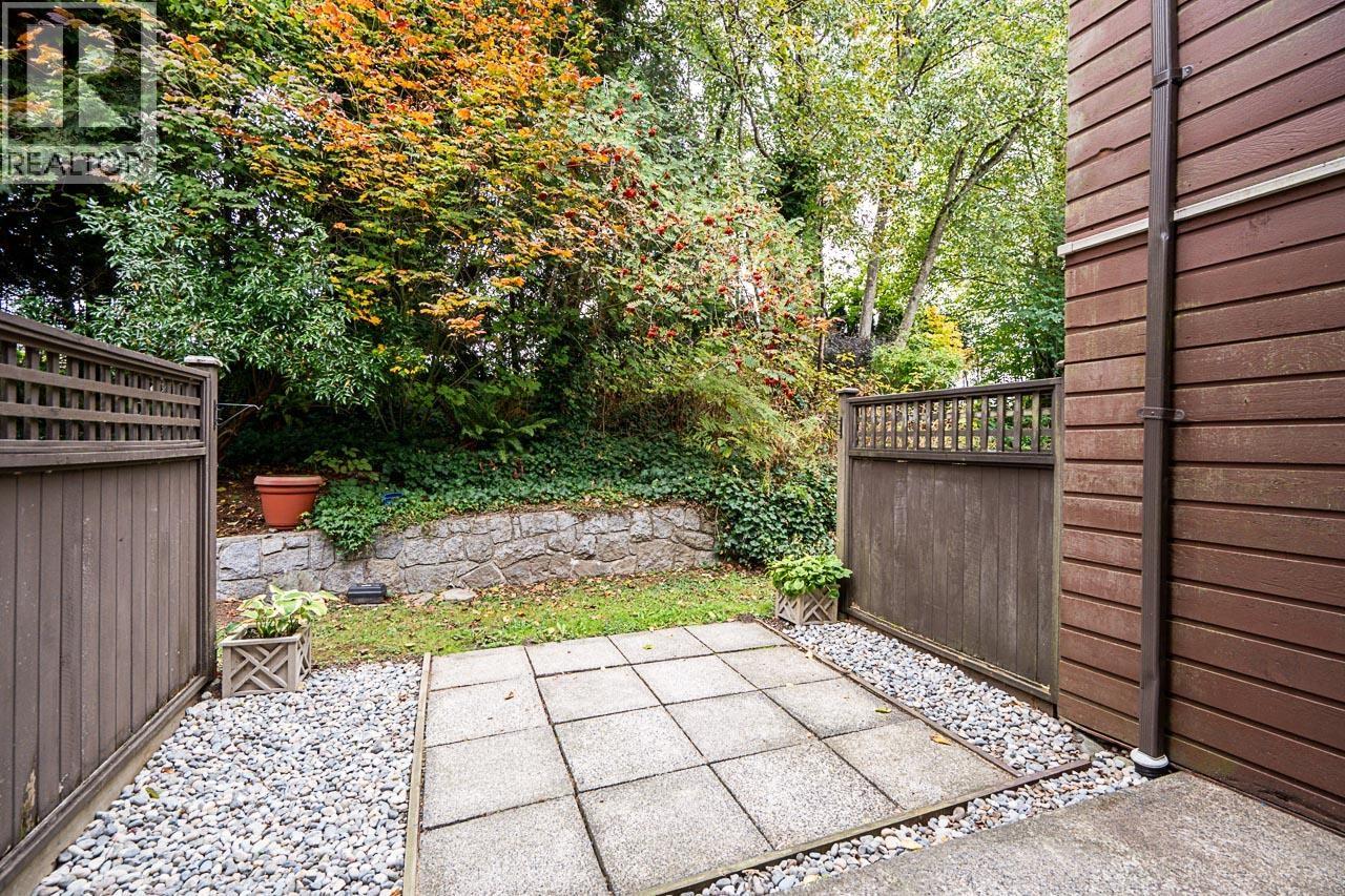 4248 Garden Grove Drive, Burnaby, British Columbia  V5G 4G6 - Photo 19 - R3171478