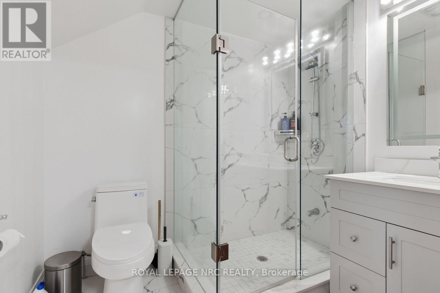 5134 Victoria Avenue E, Niagara Falls, Ontario  L2E 4E3 - Photo 11 - X13852266
