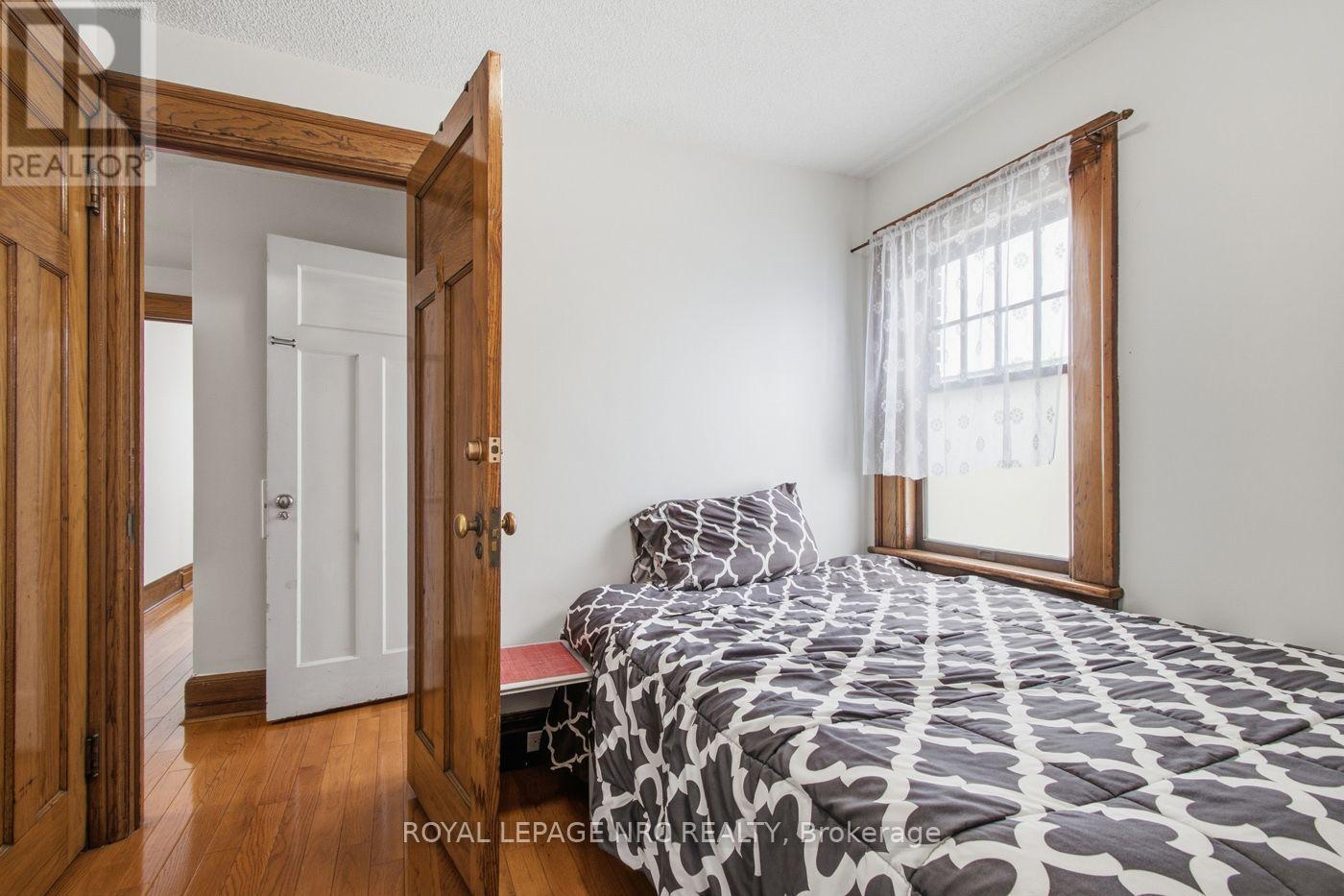 5134 Victoria Avenue E, Niagara Falls, Ontario  L2E 4E3 - Photo 17 - X13852266