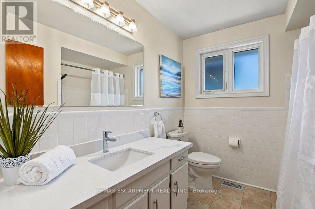 30 Catalina Drive, Hamilton (Greenford), Ontario  L8G 2M5 - Photo 23 - X13852286