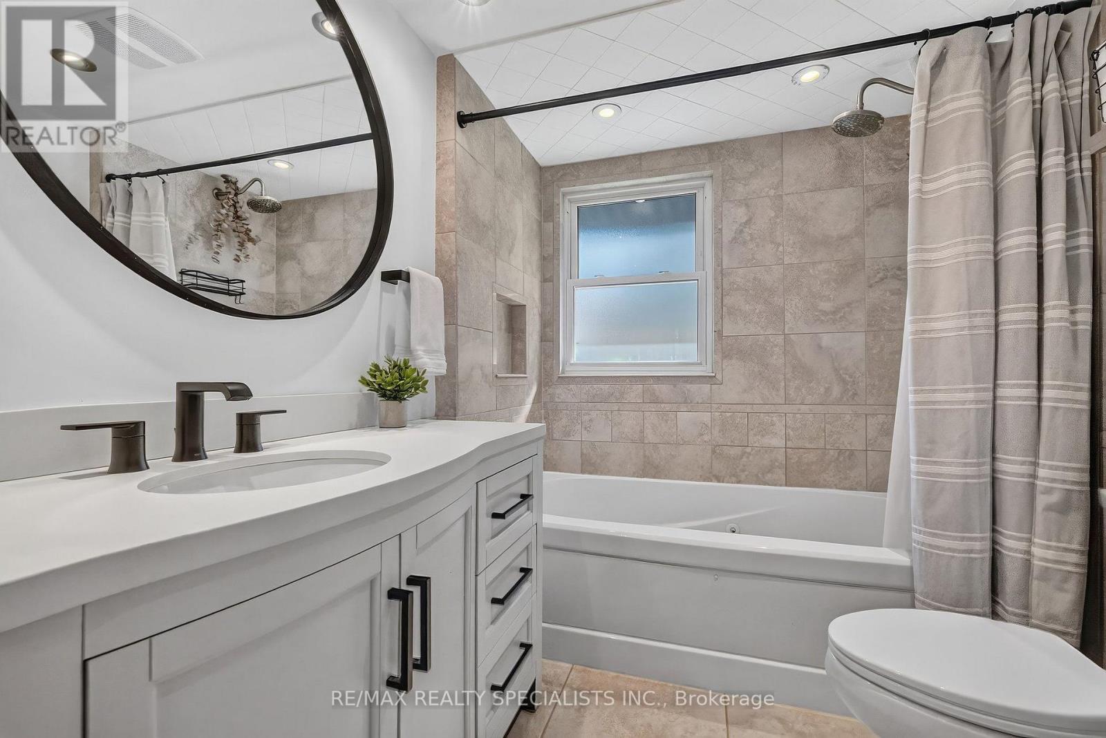 70 Duncairn Avenue, Kitchener, Ontario  N2M 4S4 - Photo 30 - X13852288