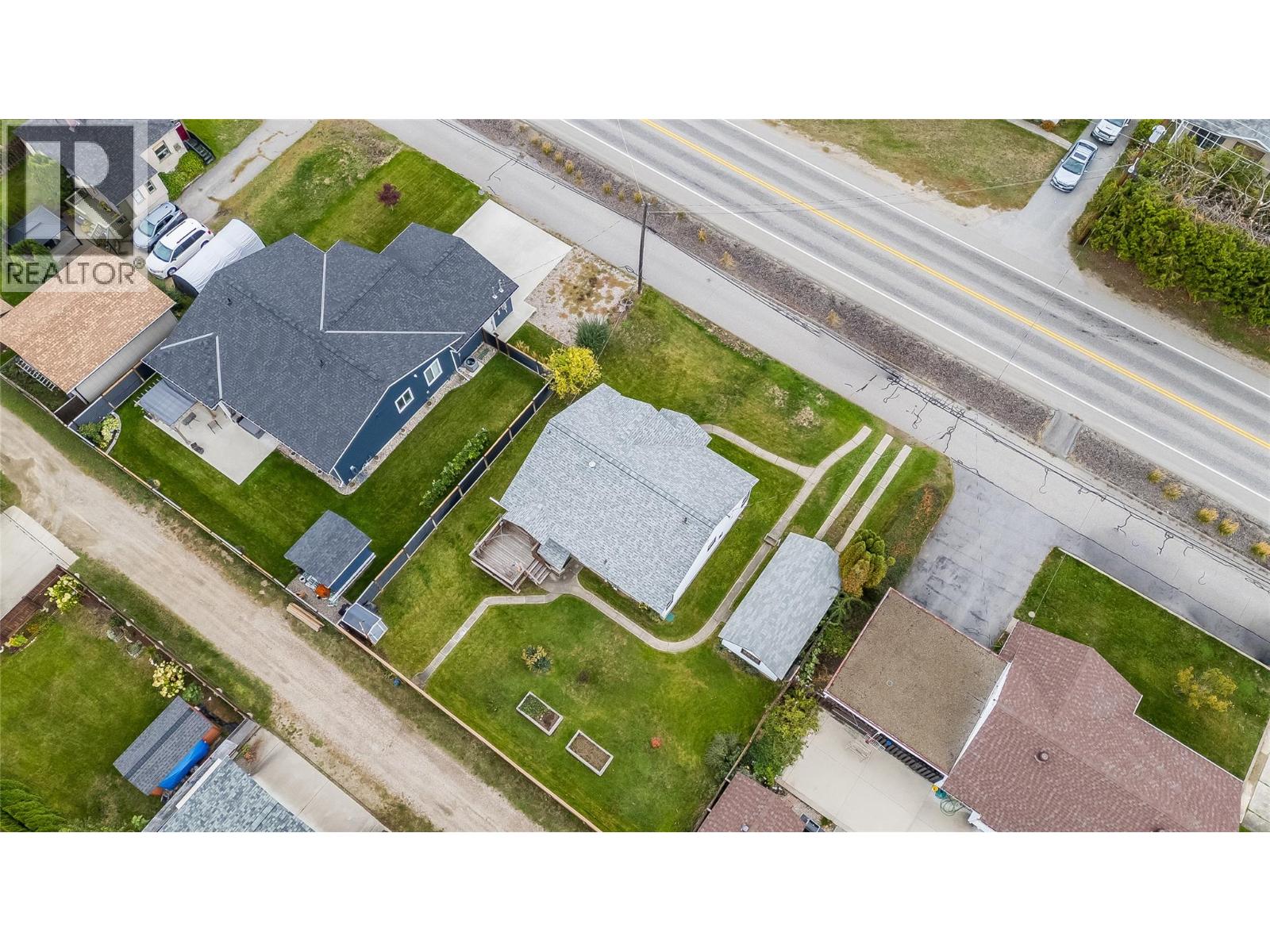 735 10th Avenue