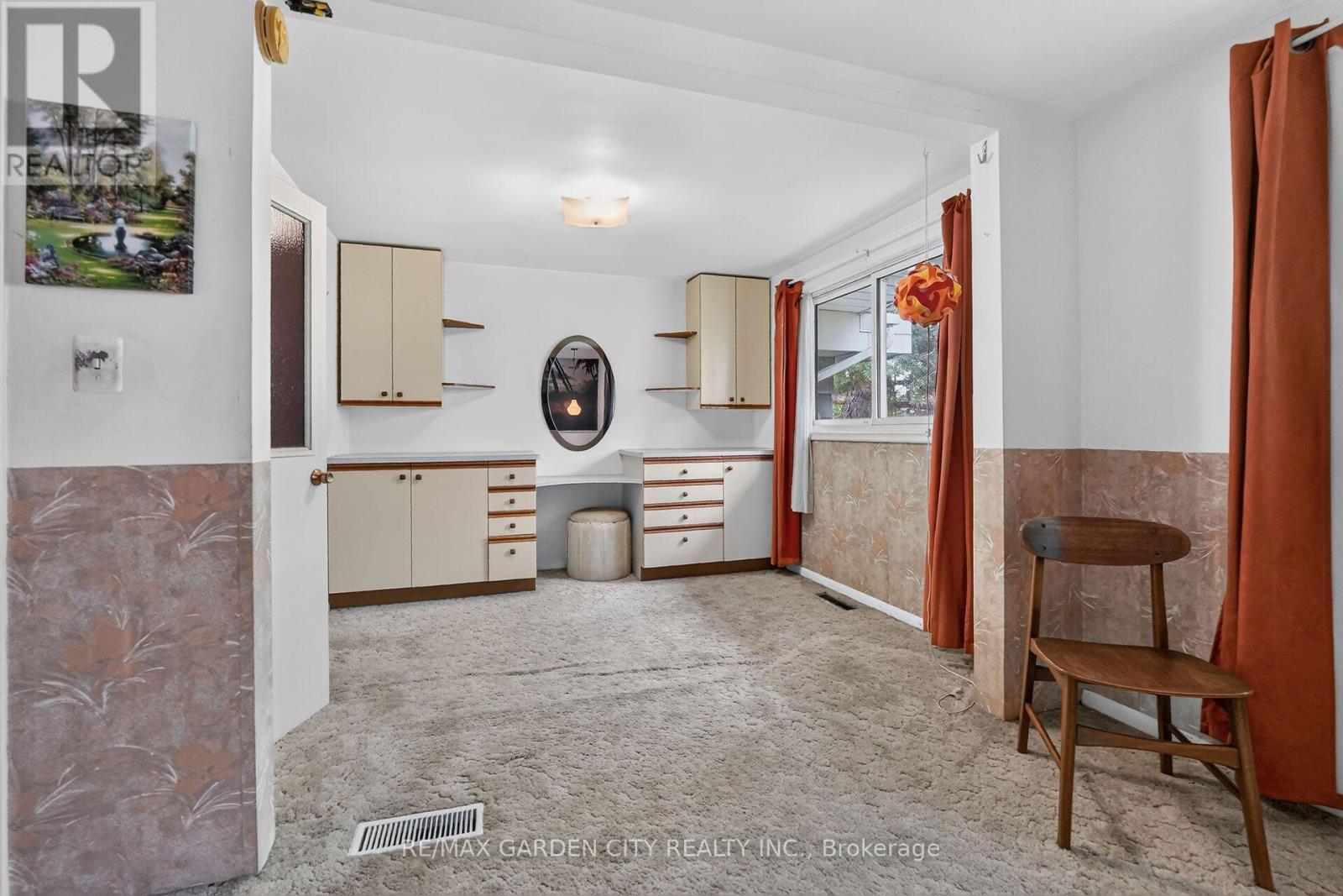 529 Carlton Street, St. Catharines, Ontario  L2M 4X6 - Photo 12 - X13852304