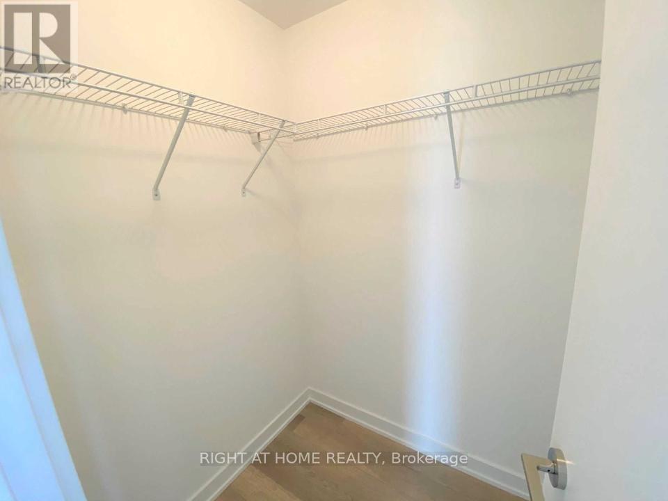 1308 - 1603 Eglinton Avenue W, Toronto, Ontario  M6E 0A1 - Photo 7 - C13852334