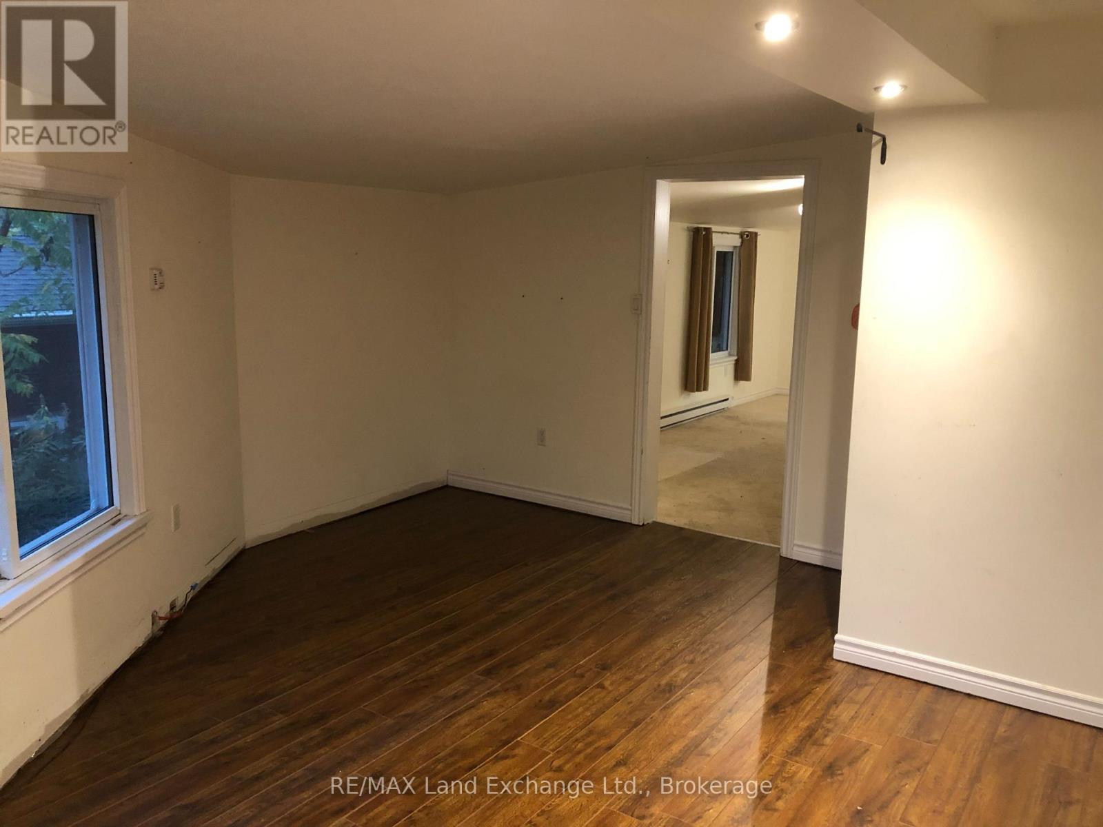 188 Broadway Street, Kincardine, Ontario  N2Z 2X9 - Photo 13 - X13846752