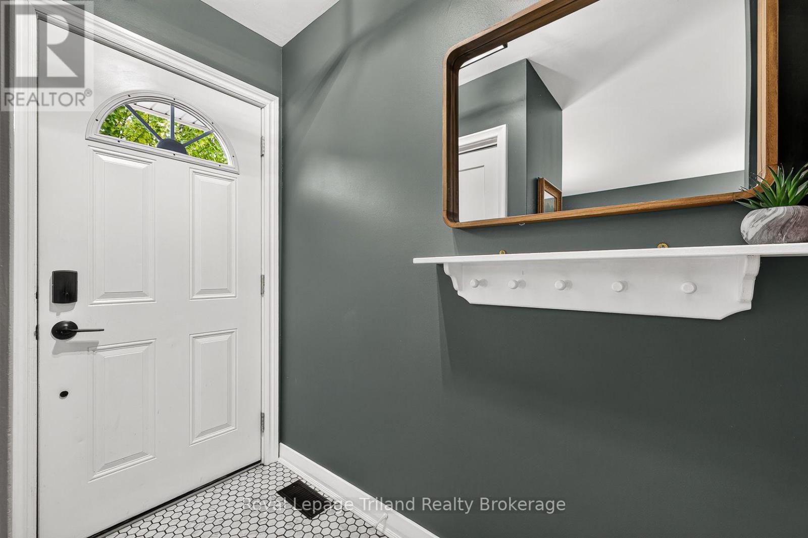 655 Miller Street, Woodstock, Ontario  N4S 5K2 - Photo 8 - X13852308