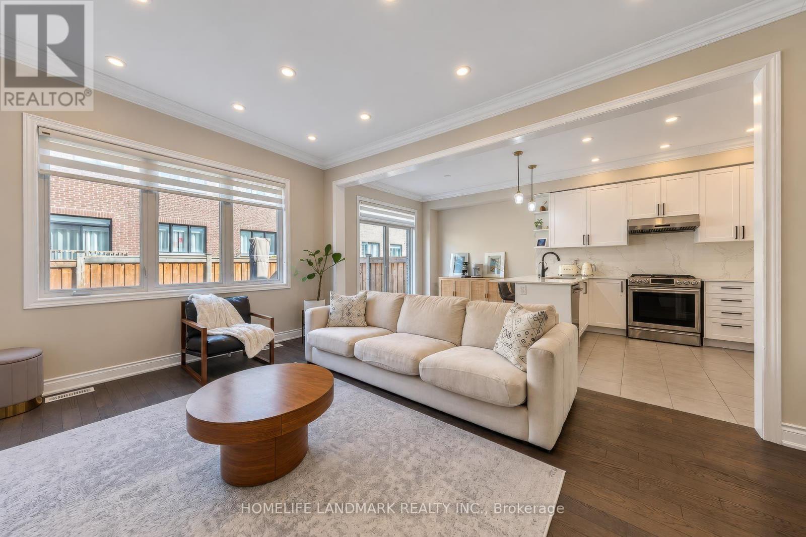 59 Hilts Drive, Richmond Hill, Ontario  L4S 0H8 - Photo 6 - N13852328