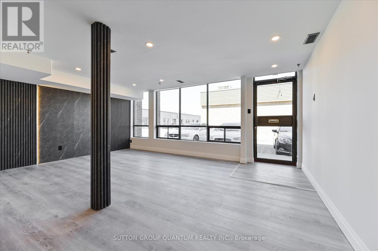 24 - 7171 Torbram Road, Mississauga, Ontario  L4T 3W4 - Photo 3 - W13852294