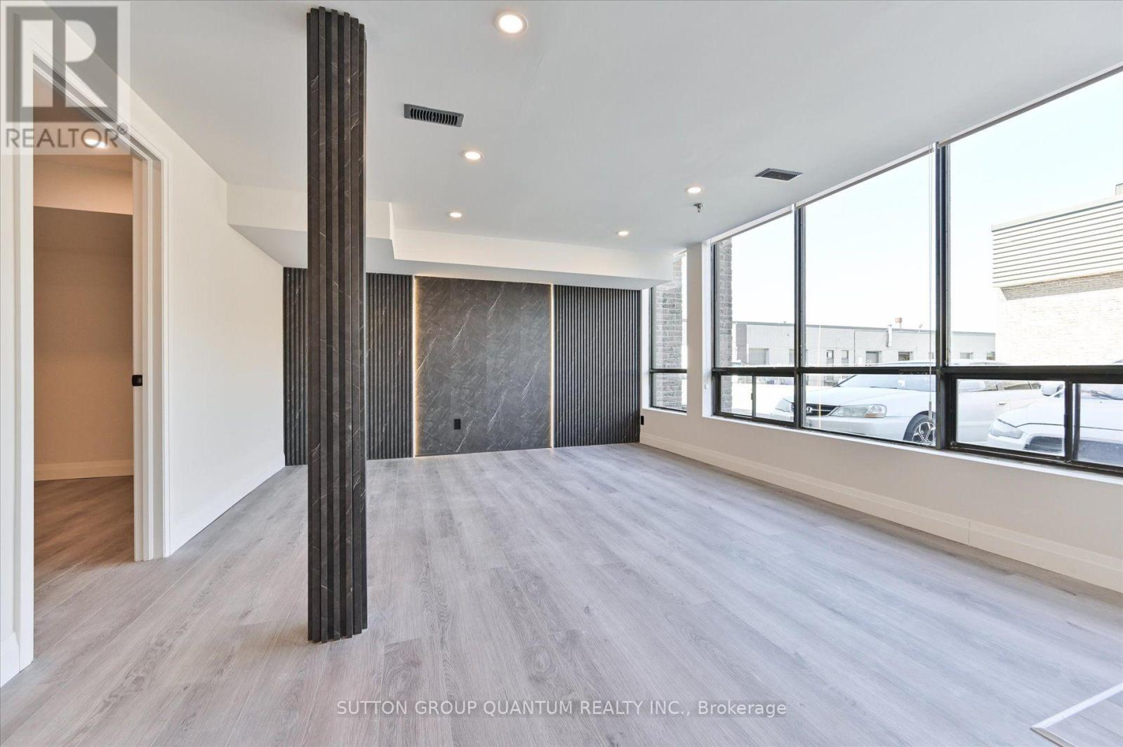 24 - 7171 Torbram Road, Mississauga, Ontario  L4T 3W4 - Photo 4 - W13852294
