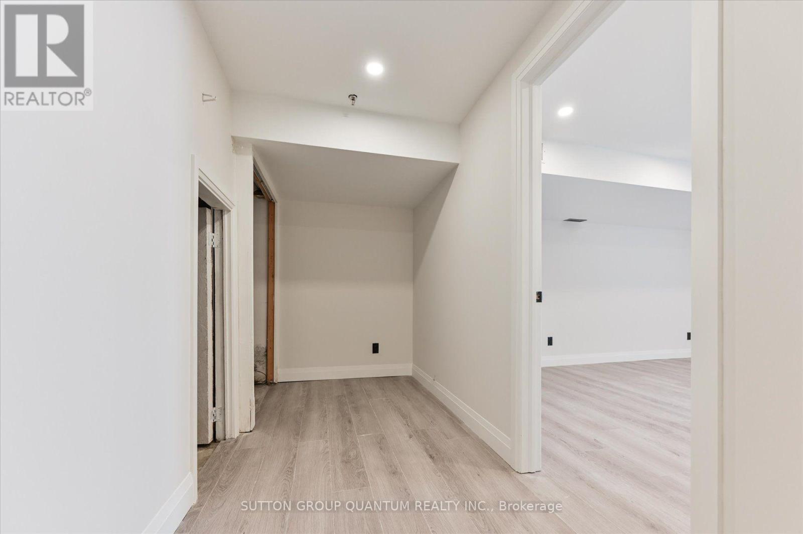 24 - 7171 Torbram Road, Mississauga, Ontario  L4T 3W4 - Photo 9 - W13852294