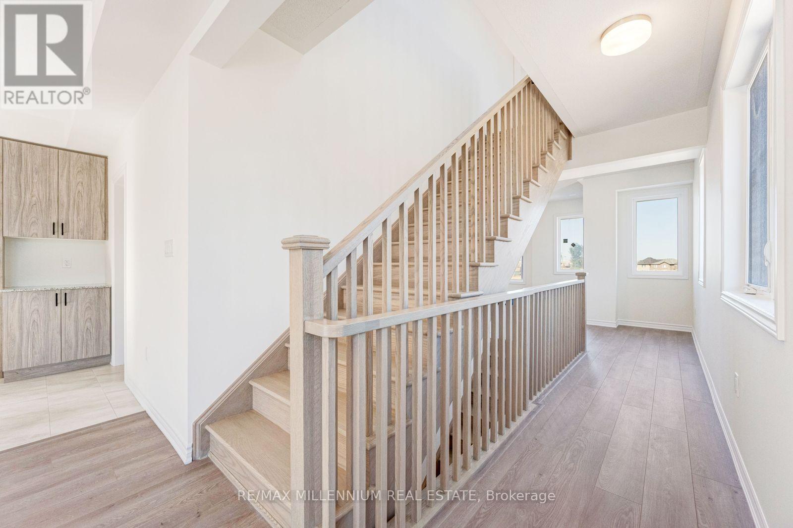 Upper - 34 Thornbird Crescent, Brampton, Ontario  L7A 0B8 - Photo 28 - W13852306