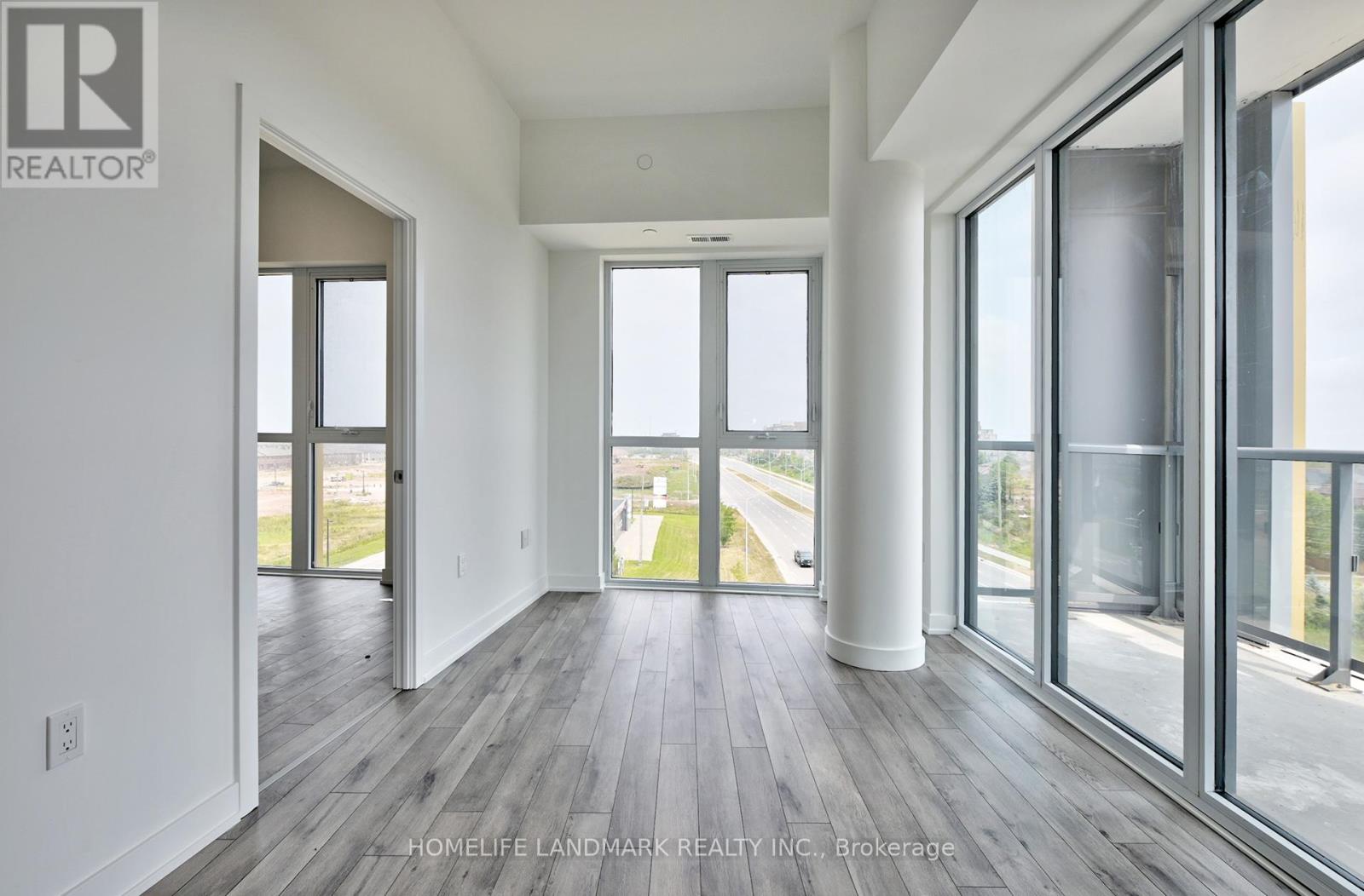 720 - 1005 Dundas Street E, Oakville, Ontario  L6H 8C7 - Photo 5 - W13852318
