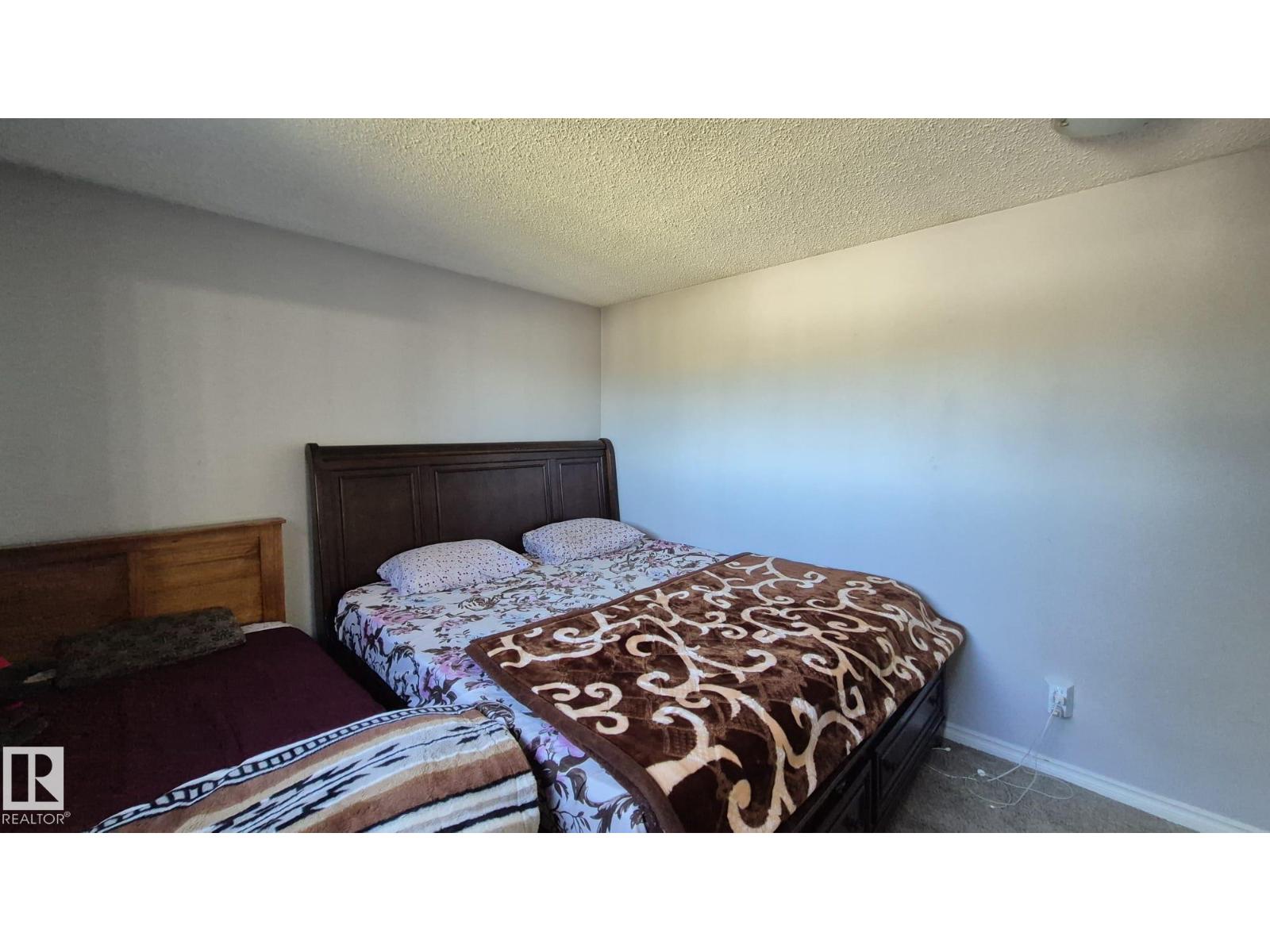1754 Lakewood RD S NW