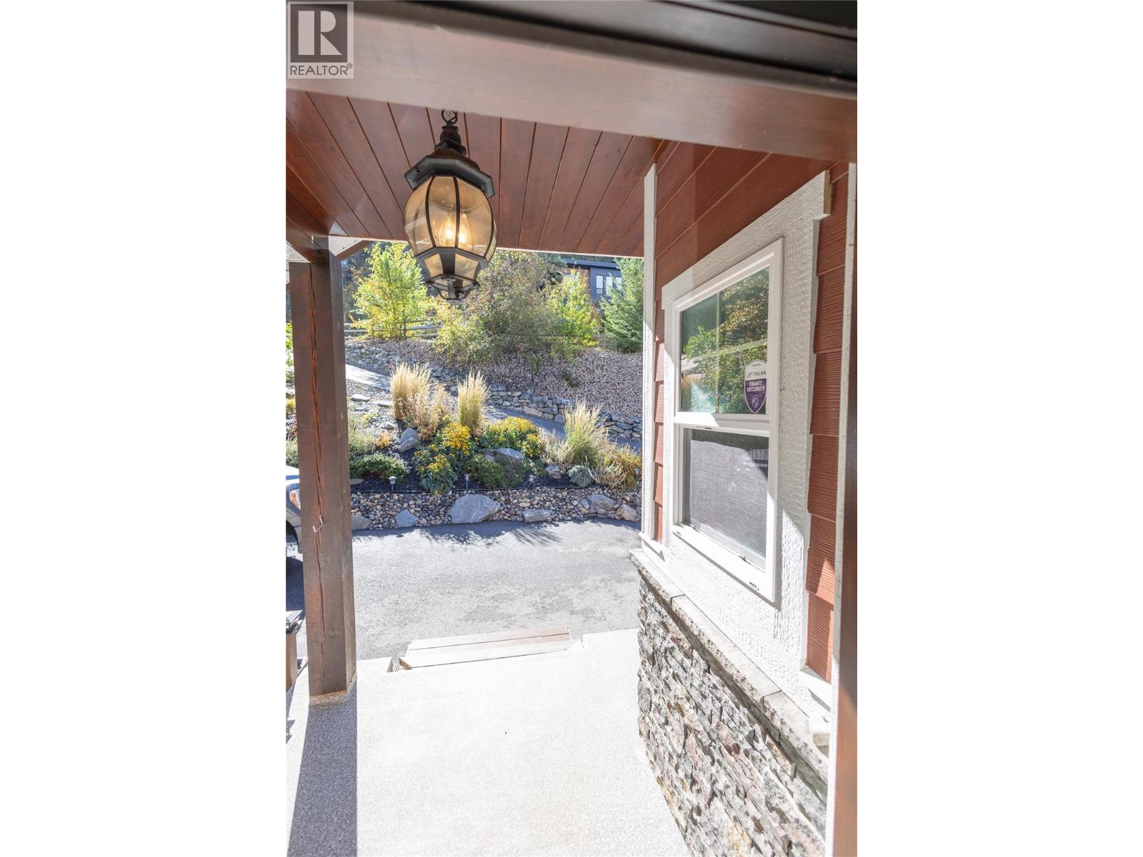 4006 Coachwood Close, Coldstream, British Columbia  V1B 3Y4 - Photo 24 - 10402466