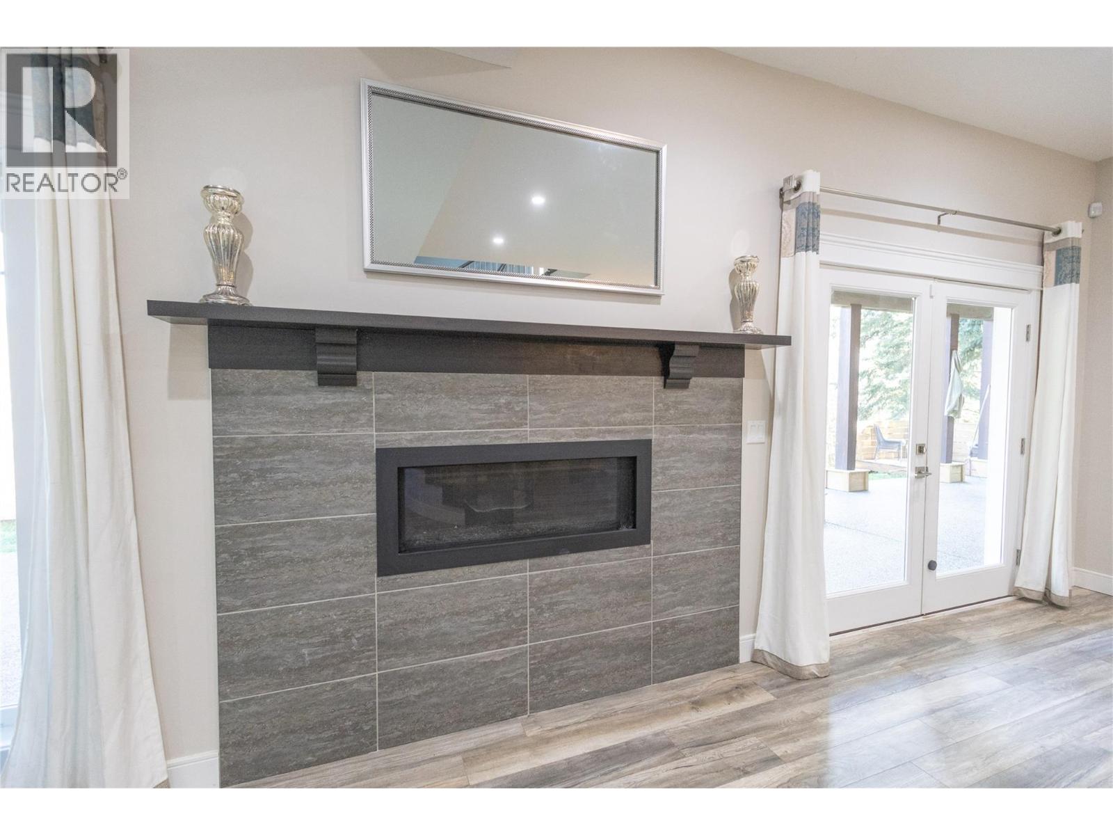 4006 Coachwood Close, Coldstream, British Columbia  V1B 3Y4 - Photo 55 - 10402466