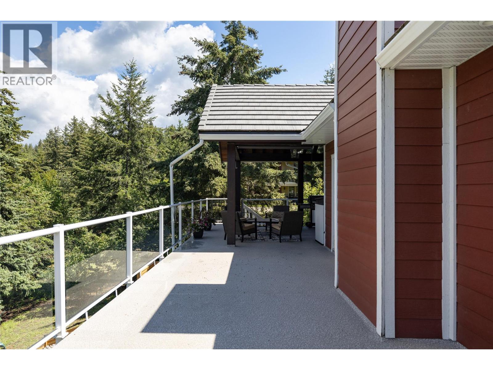 4006 Coachwood Close, Coldstream, British Columbia  V1B 3Y4 - Photo 42 - 10402466