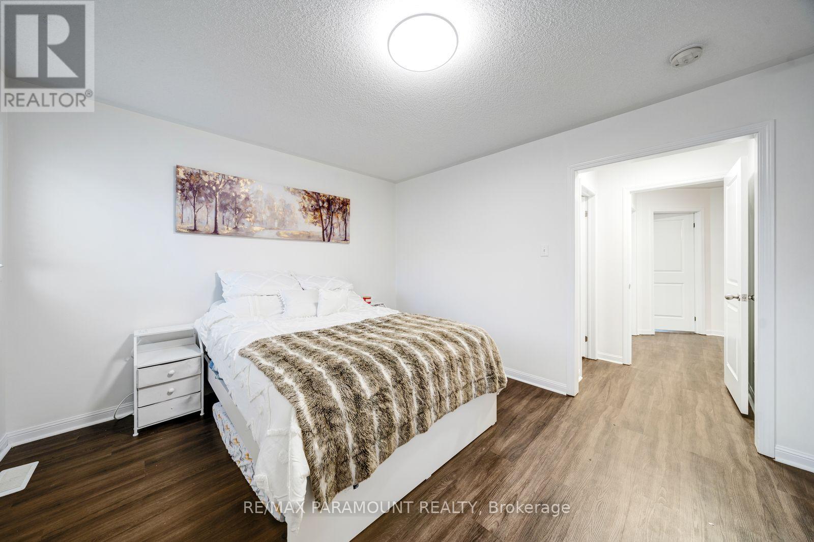 54 Sidney Rundle Avenue, Clarington, Ontario  L1C 3K2 - Photo 29 - E13852078