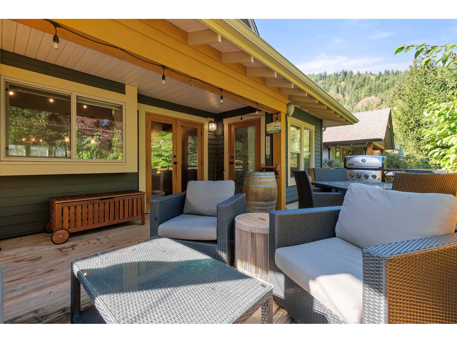 1852 RAVENWOOD TRAIL|Cultus Lake South