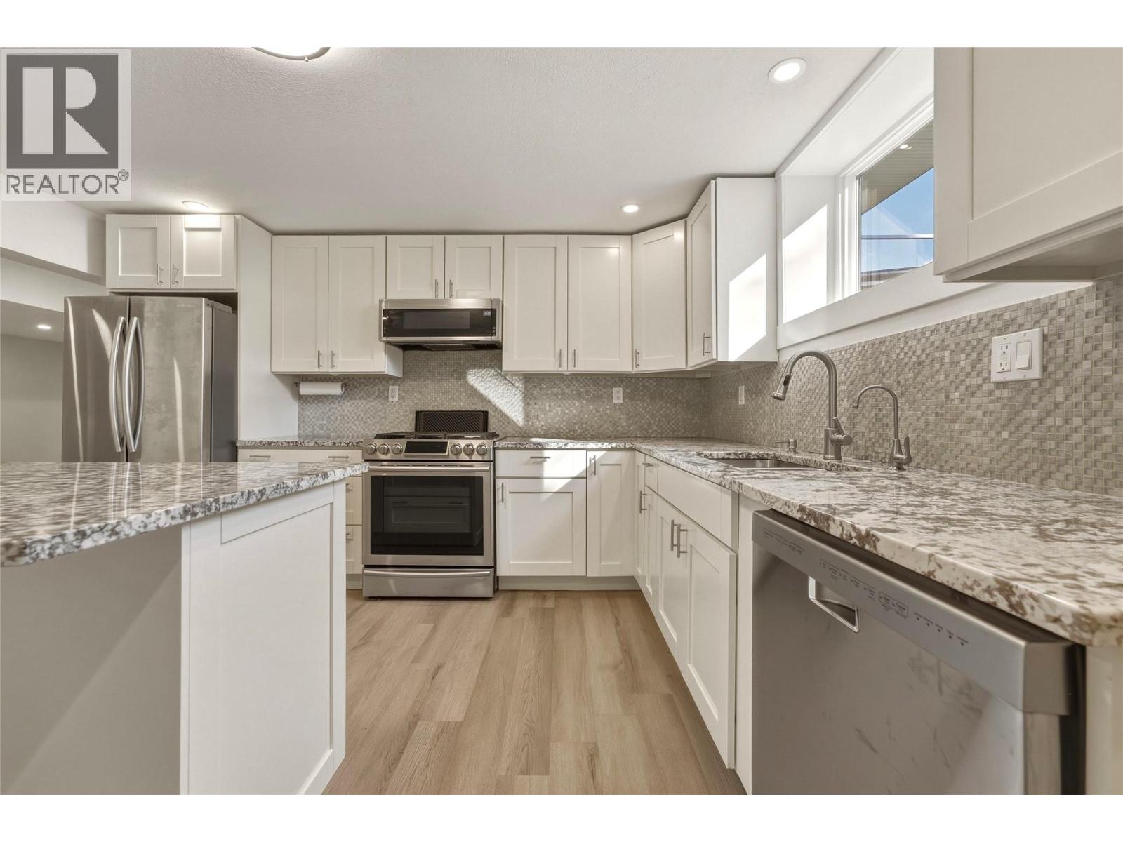 7701 Birch Lane, Coldstream, British Columbia  V1B 1P1 - Photo 33 - 10402304