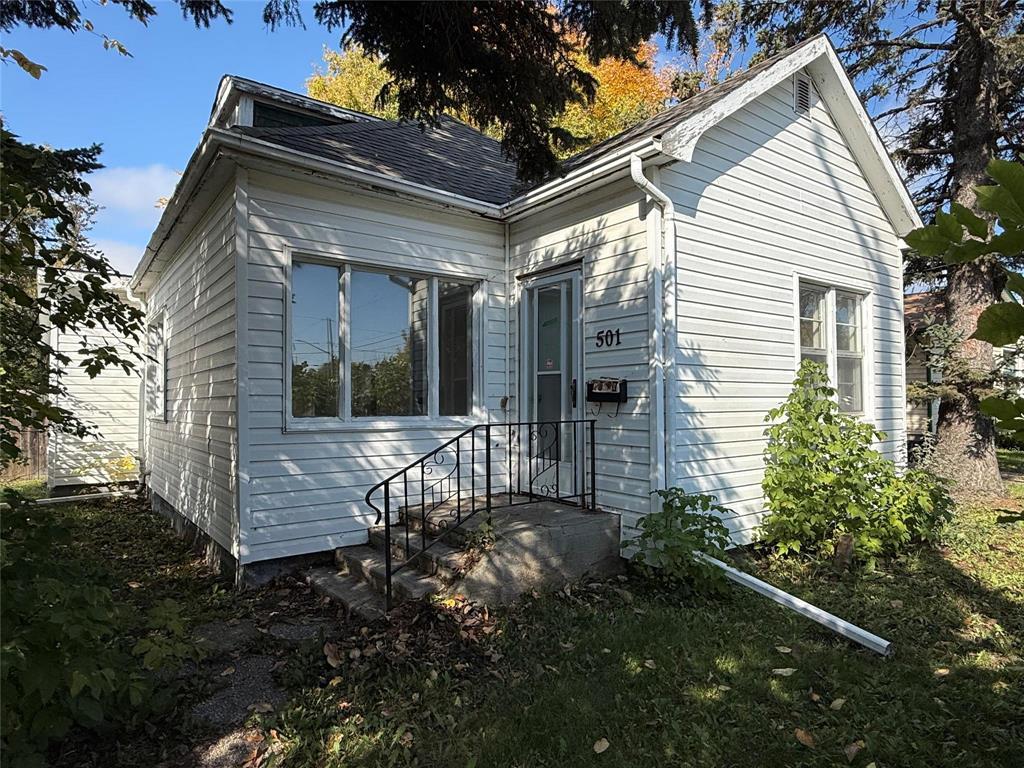 501 3rd Street NE, Portage La Prairie, Manitoba  R1N 0C7 - Photo 0 - 202624632
