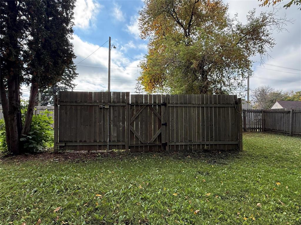 501 3rd Street NE, Portage La Prairie, Manitoba  R1N 0C7 - Photo 33 - 202624632