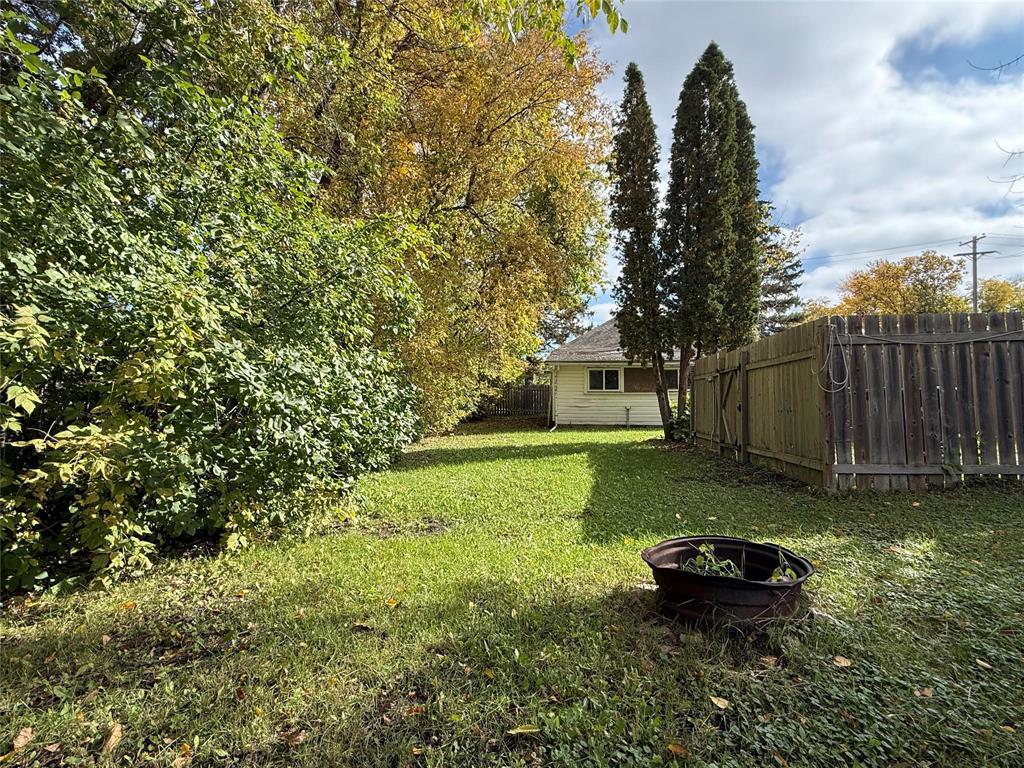 501 3rd Street NE, Portage La Prairie, Manitoba  R1N 0C7 - Photo 37 - 202624632