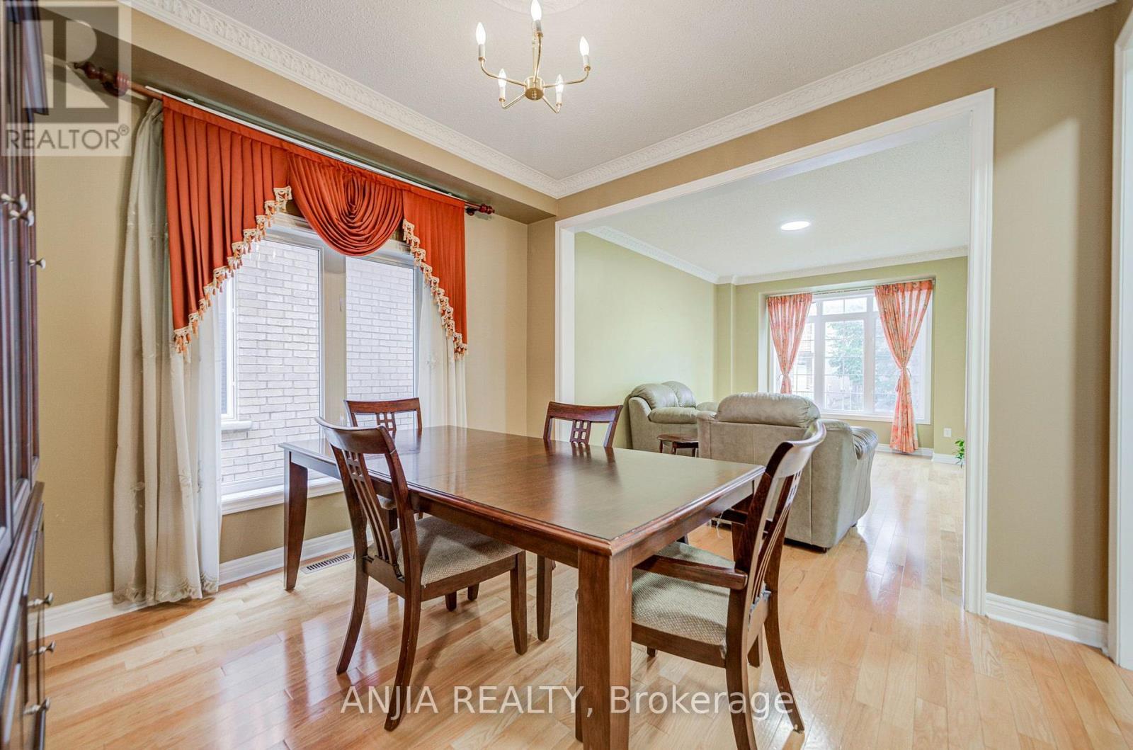 23 Ayhart Street E, Markham, Ontario  L6E 1H5 - Photo 12 - N13848036